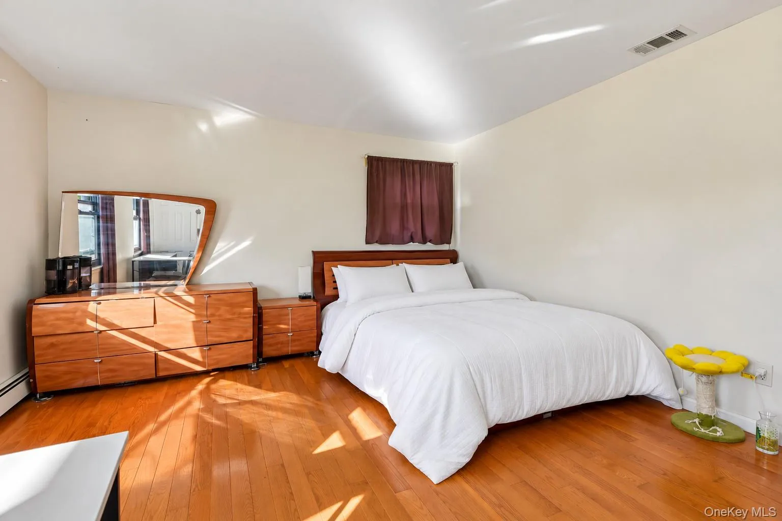 81 Twin Oaks Drive, Smithtown, NY, 4 Bedrooms Bedrooms, 9 Rooms Rooms,3 BathroomsBathrooms,Residential,For Rent,Twin Oaks,0,1061248 81 Twin Oaks Drive, Smithtown, NY, 4 Bedrooms Bedrooms, 9 Rooms Rooms,3 BathroomsBathrooms,Residential,For Rent,Twin Oaks,0,1061248