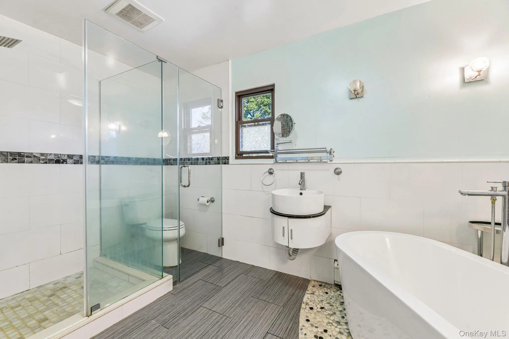 81 Twin Oaks Drive, Smithtown, NY, 4 Bedrooms Bedrooms, 9 Rooms Rooms,3 BathroomsBathrooms,Residential,For Rent,Twin Oaks,0,1061248 81 Twin Oaks Drive, Smithtown, NY, 4 Bedrooms Bedrooms, 9 Rooms Rooms,3 BathroomsBathrooms,Residential,For Rent,Twin Oaks,0,1061248