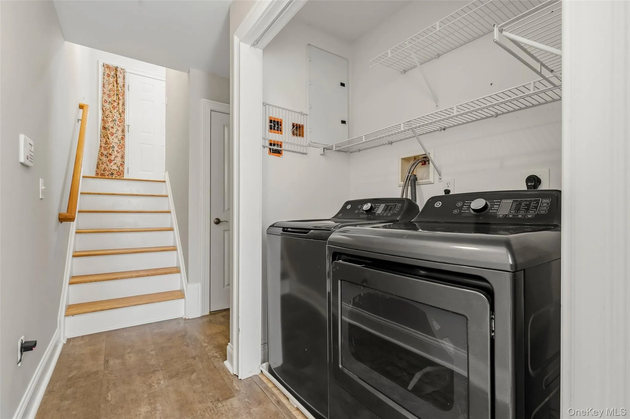 3 Doe Trail, Wappinger, NY , With , 2 Bedroom , and , 7 Room , 1 Bathroom , For , Residential Lease , For Rent , 1061251 , MLSID,1061251 3 Doe Trail, Wappinger, NY , With , 2 Bedroom , and , 7 Room , 1 Bathroom , For , Residential Lease , For Rent , 1061251 , MLSID,1061251