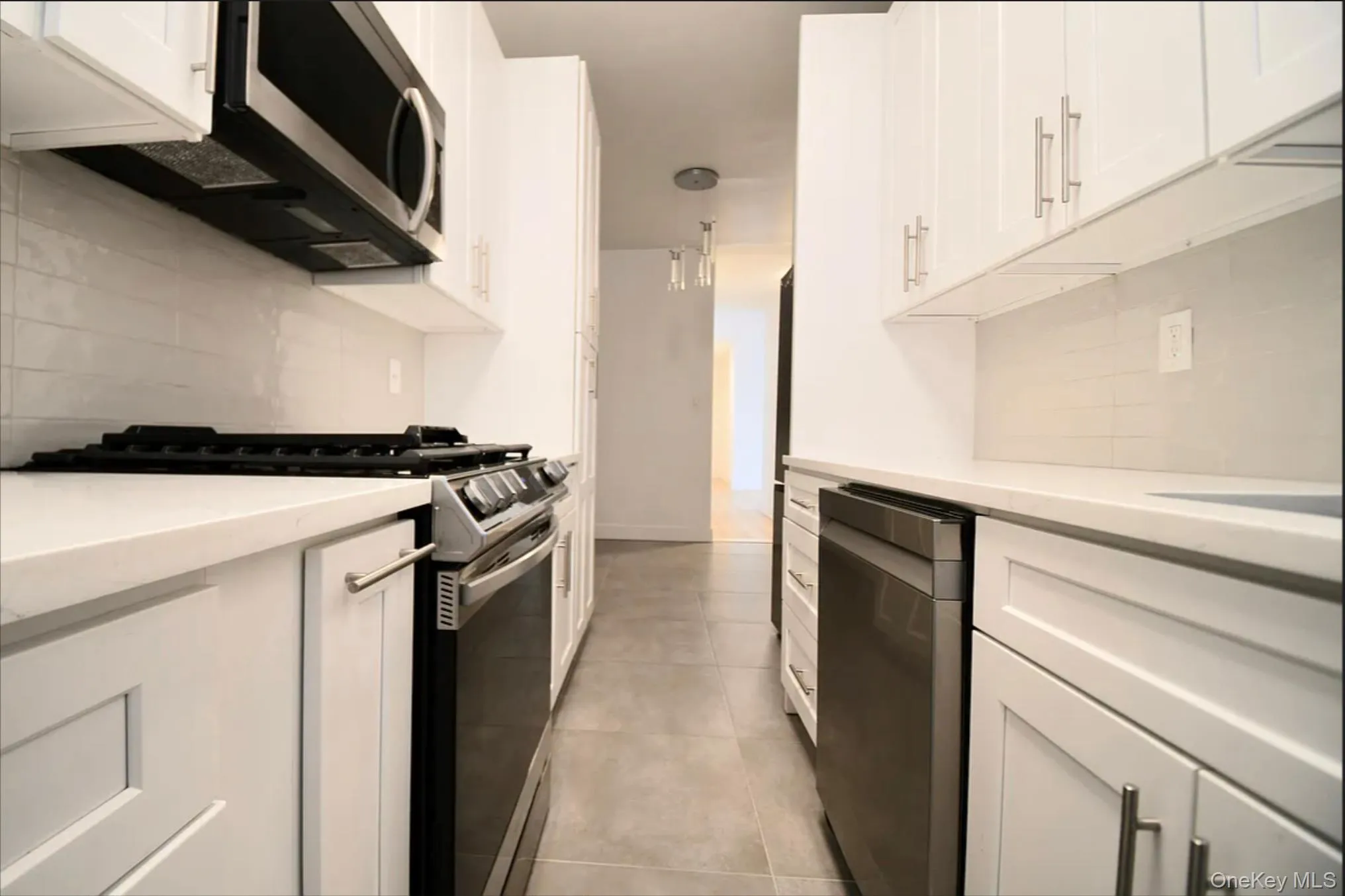 1100 Grand, New York, NY, 2 Bedroom Bedrooms, 7 Room Rooms,1 BathroomBathrooms,Residential Lease,For Rent,Grand,0,1061252 1100 Grand, New York, NY, 2 Bedroom Bedrooms, 7 Room Rooms,1 BathroomBathrooms,Residential Lease,For Rent,Grand,0,1061252