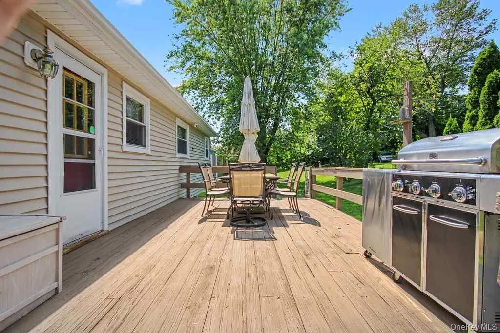 2795 Sunrise Street, Yorktown, NY, 3 Bedrooms Bedrooms, 7 Rooms Rooms,1 BathroomBathrooms,Residential,For Rent,Sunrise,0,1061262 2795 Sunrise Street, Yorktown, NY, 3 Bedrooms Bedrooms, 7 Rooms Rooms,1 BathroomBathrooms,Residential,For Rent,Sunrise,0,1061262