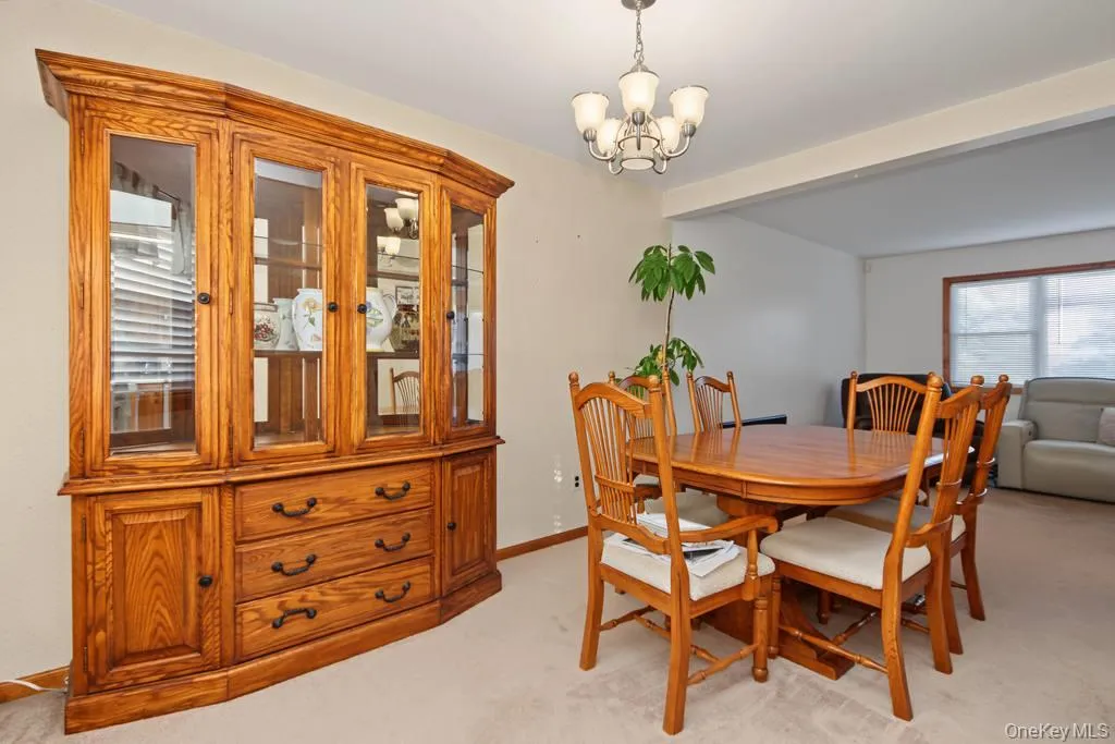 2795 Sunrise Street, Yorktown, NY, 3 Bedrooms Bedrooms, 7 Rooms Rooms,1 BathroomBathrooms,Residential,For Rent,Sunrise,0,1061262 2795 Sunrise Street, Yorktown, NY, 3 Bedrooms Bedrooms, 7 Rooms Rooms,1 BathroomBathrooms,Residential,For Rent,Sunrise,0,1061262