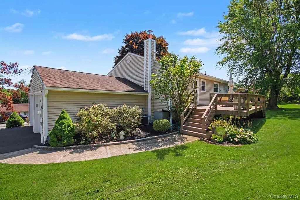 2795 Sunrise Street, Yorktown, NY, 3 Bedrooms Bedrooms, 7 Rooms Rooms,1 BathroomBathrooms,Residential,For Rent,Sunrise,0,1061262 2795 Sunrise Street, Yorktown, NY, 3 Bedrooms Bedrooms, 7 Rooms Rooms,1 BathroomBathrooms,Residential,For Rent,Sunrise,0,1061262