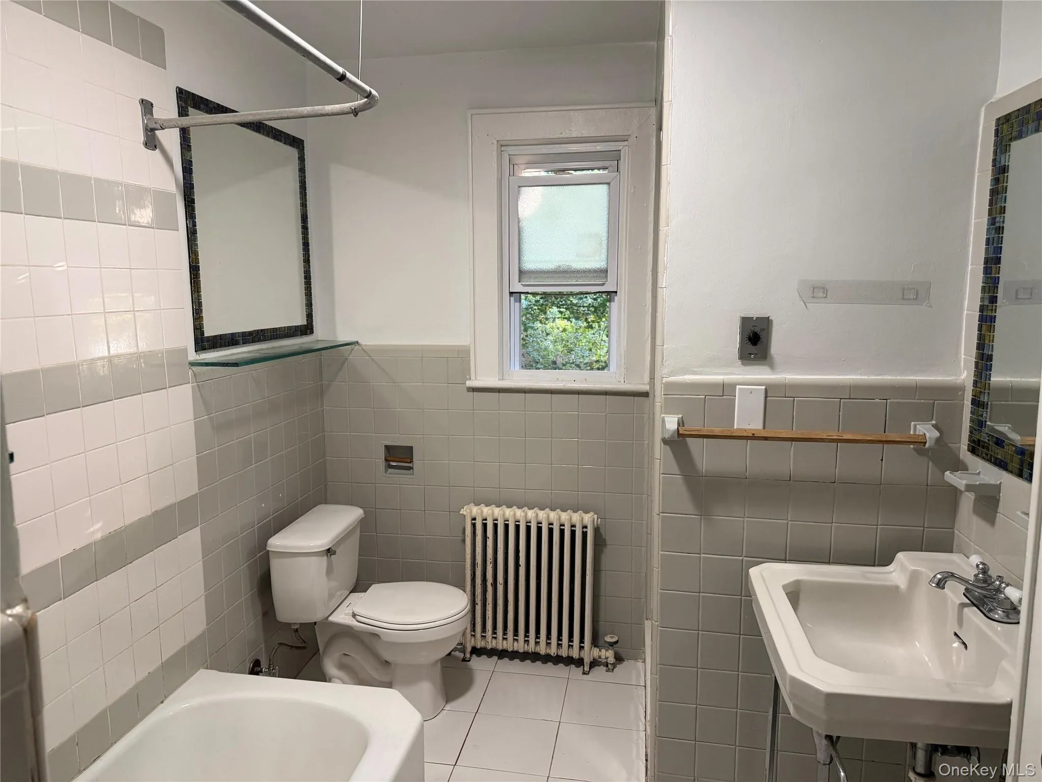 45 Center Street, Wawarsing, NY, 3 Bedroom Bedrooms, 9 Room Rooms,1 BathroomBathrooms,Residential Lease,For Rent,Center,0,1061270 45 Center Street, Wawarsing, NY, 3 Bedroom Bedrooms, 9 Room Rooms,1 BathroomBathrooms,Residential Lease,For Rent,Center,0,1061270