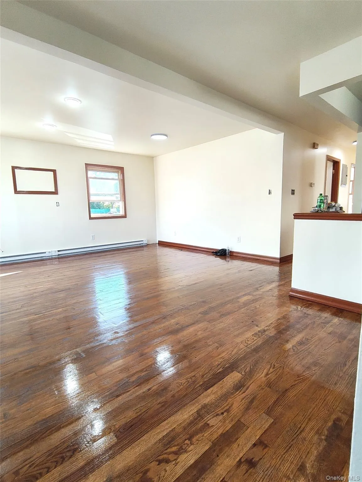 14874 Brookville Boulevard, New York, NY, 3 Bedroom Bedrooms, 7 Room Rooms,2 BathroomBathrooms,Residential Lease,For Rent,Brookville,0,1061278 14874 Brookville Boulevard, New York, NY, 3 Bedroom Bedrooms, 7 Room Rooms,2 BathroomBathrooms,Residential Lease,For Rent,Brookville,0,1061278
