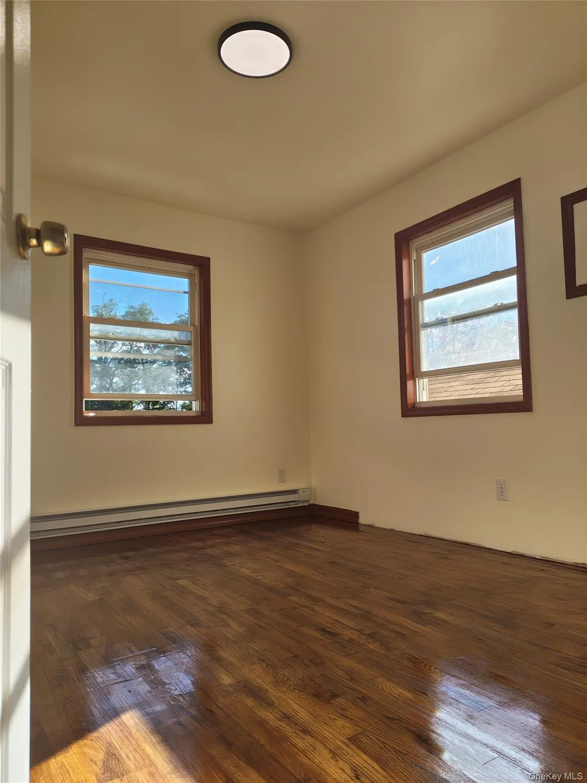 14874 Brookville Boulevard, New York, NY, 3 Bedroom Bedrooms, 7 Room Rooms,2 BathroomBathrooms,Residential Lease,For Rent,Brookville,0,1061278 14874 Brookville Boulevard, New York, NY, 3 Bedroom Bedrooms, 7 Room Rooms,2 BathroomBathrooms,Residential Lease,For Rent,Brookville,0,1061278