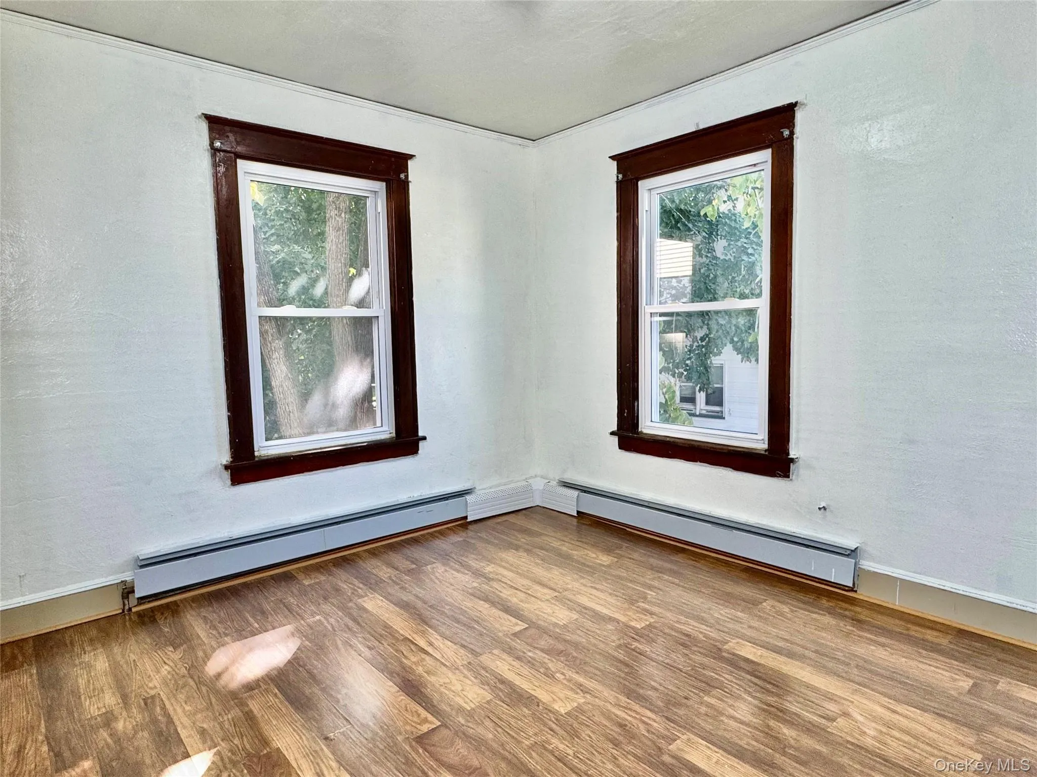 4 Harding Street, Middletown, NY, 4 Bedrooms Bedrooms, 6 Rooms Rooms,2 BathroomsBathrooms,Residential,For Rent,Harding,0,1061283 4 Harding Street, Middletown, NY, 4 Bedrooms Bedrooms, 6 Rooms Rooms,2 BathroomsBathrooms,Residential,For Rent,Harding,0,1061283