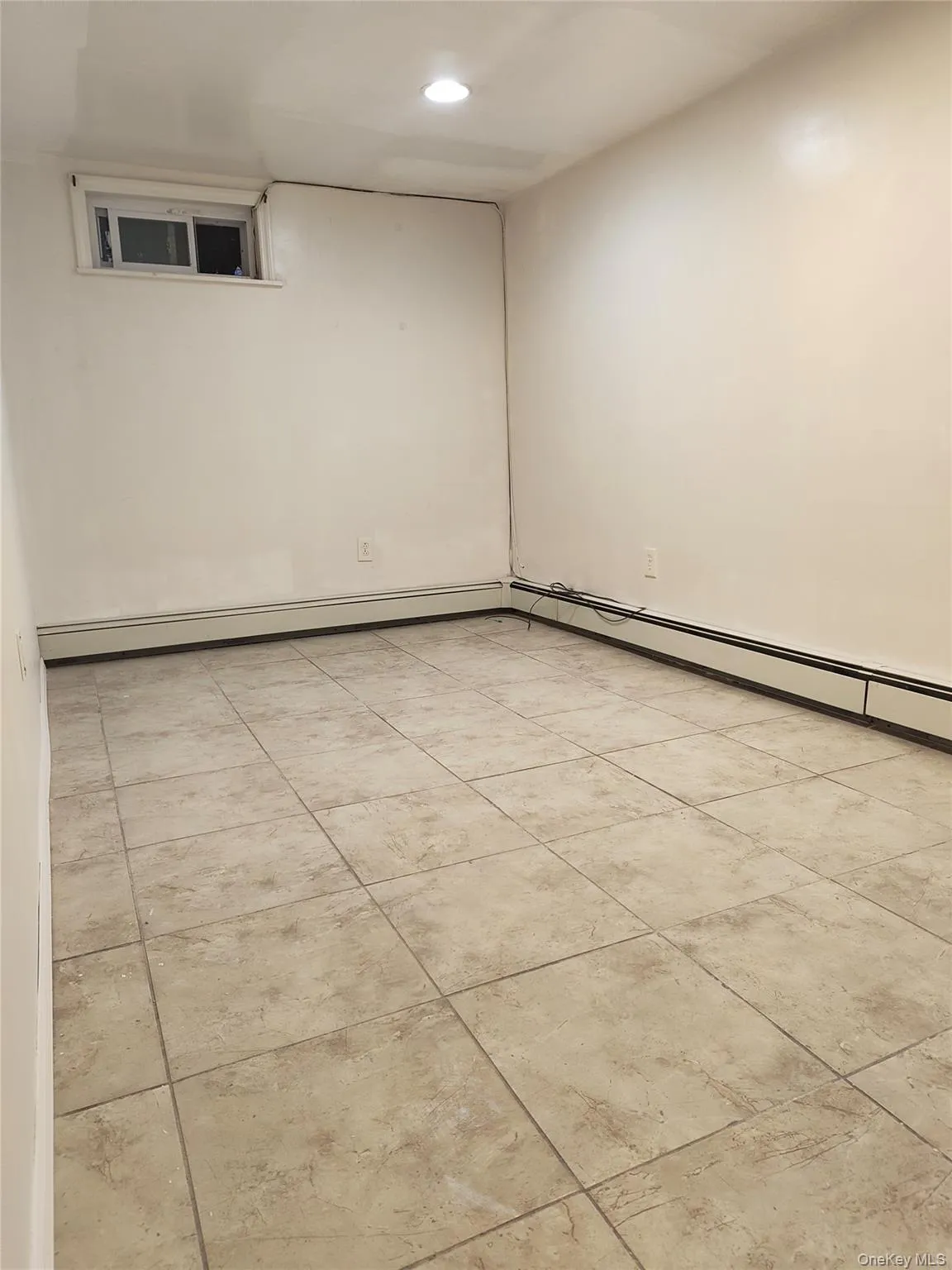 121-07 Guy R Brewer Boulevard, New York, NY, 1 Bedroom Bedrooms, 3 Room Rooms,1 BathroomBathrooms,Residential Lease,For Rent,Guy R Brewer,0,1061285 121-07 Guy R Brewer Boulevard, New York, NY, 1 Bedroom Bedrooms, 3 Room Rooms,1 BathroomBathrooms,Residential Lease,For Rent,Guy R Brewer,0,1061285