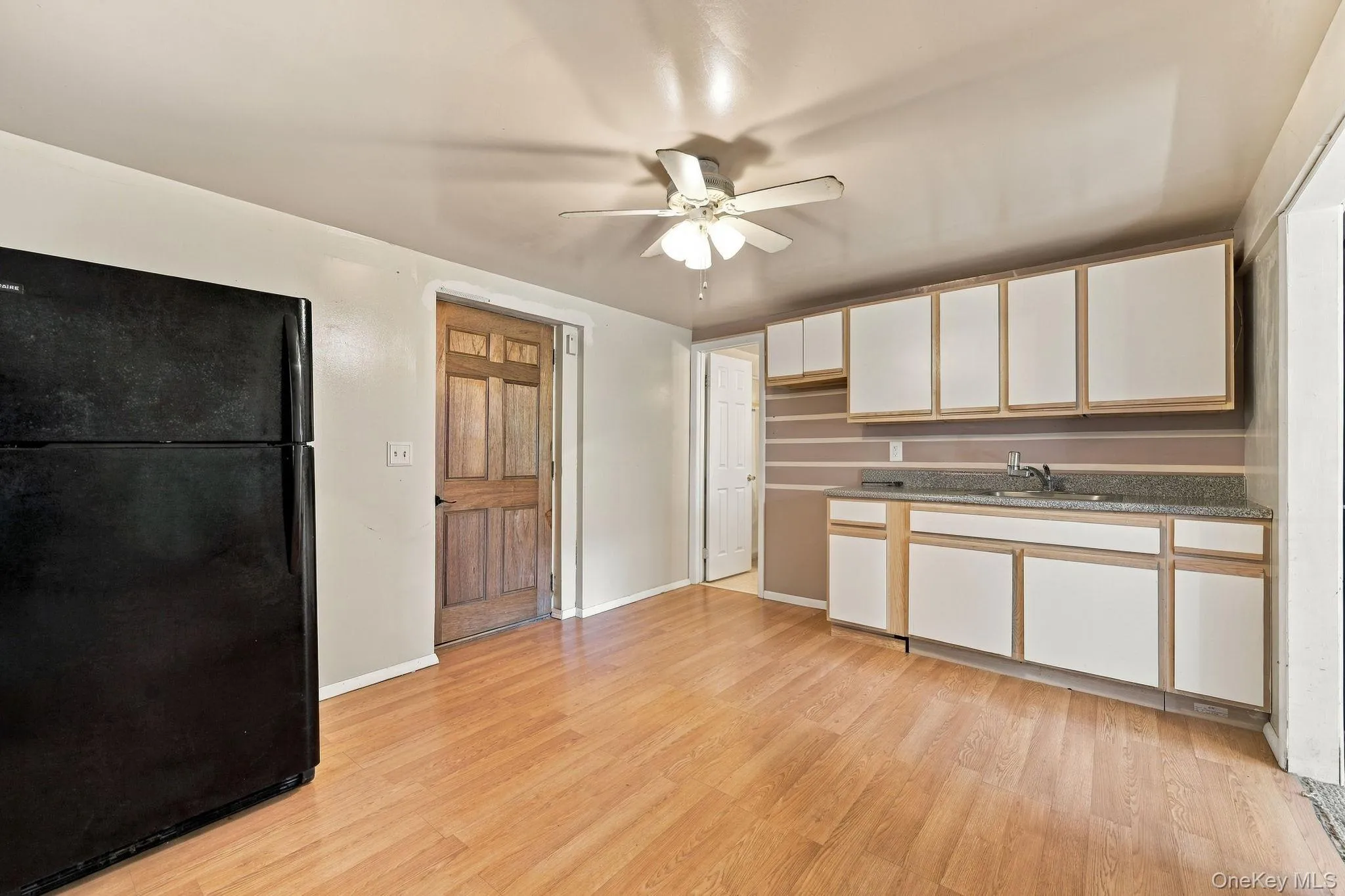 10 Van Wagner Road, Lloyd, NY, 3 Bedrooms Bedrooms, 8 Rooms Rooms,2 BathroomsBathrooms,Residential,For Rent,Van Wagner,0,1061286 10 Van Wagner Road, Lloyd, NY, 3 Bedrooms Bedrooms, 8 Rooms Rooms,2 BathroomsBathrooms,Residential,For Rent,Van Wagner,0,1061286