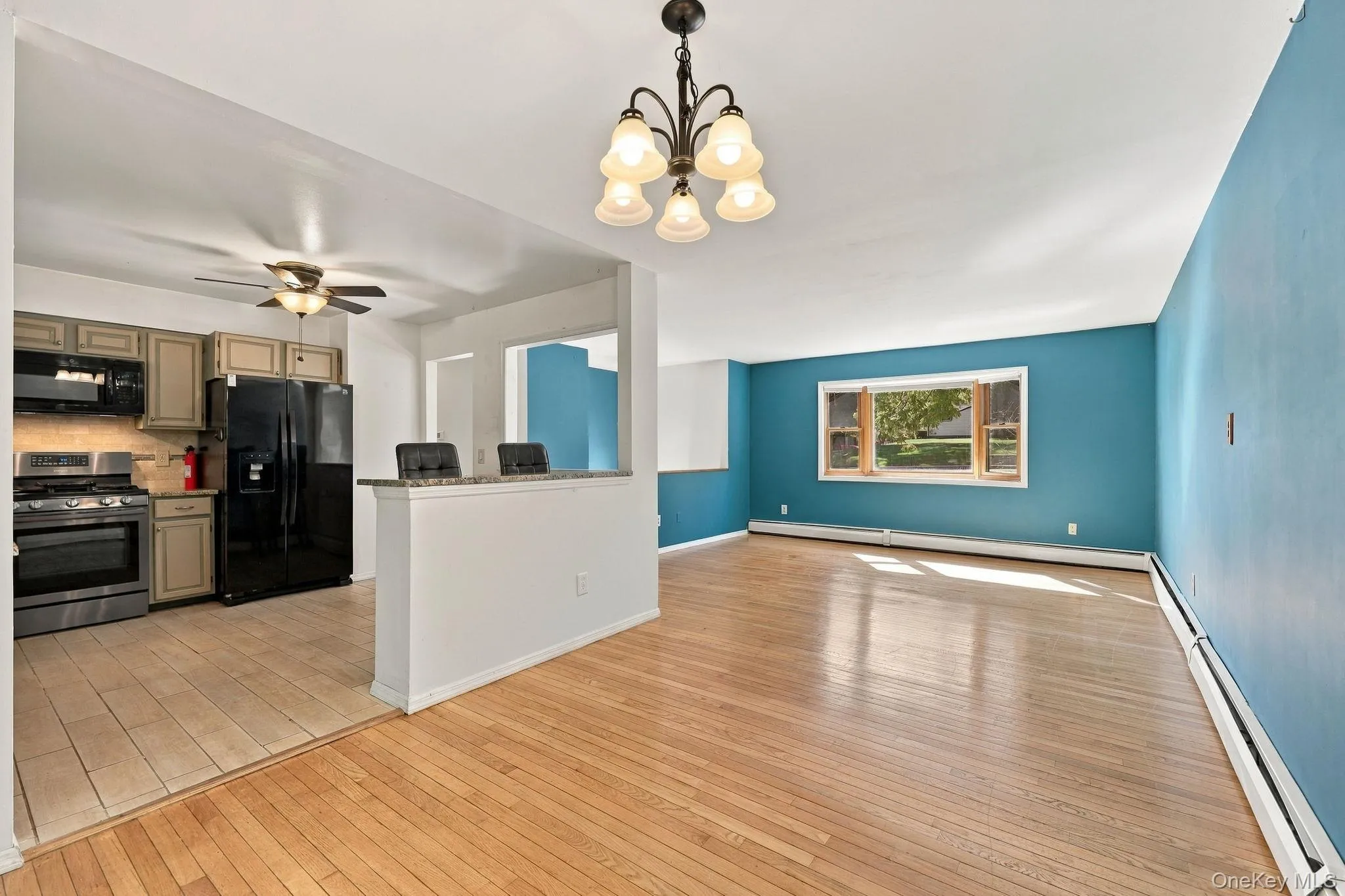 10 Van Wagner Road, Lloyd, NY, 3 Bedrooms Bedrooms, 8 Rooms Rooms,2 BathroomsBathrooms,Residential,For Rent,Van Wagner,0,1061286 10 Van Wagner Road, Lloyd, NY, 3 Bedrooms Bedrooms, 8 Rooms Rooms,2 BathroomsBathrooms,Residential,For Rent,Van Wagner,0,1061286