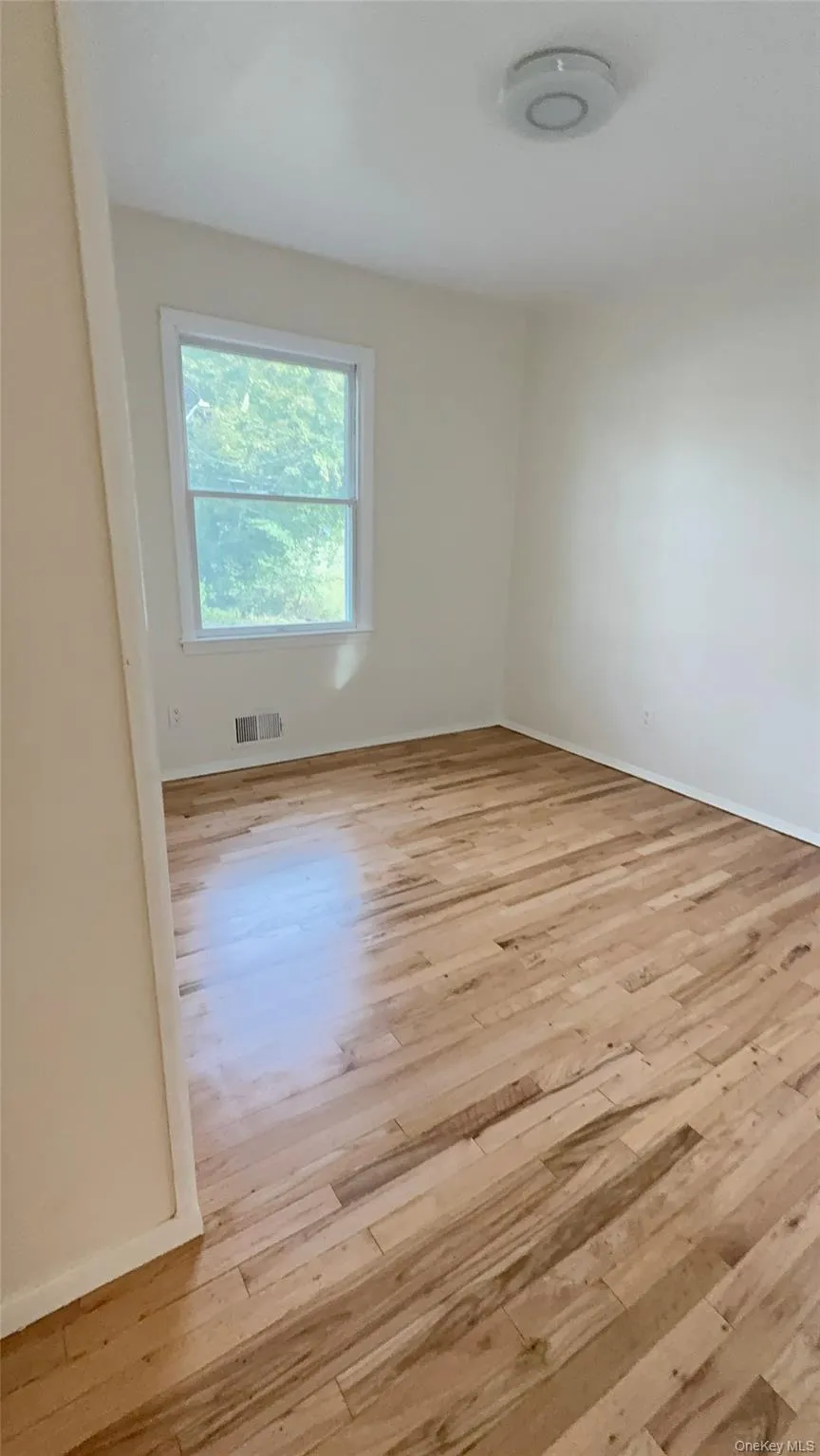 15 Huron Street, Brookhaven, NY, 2 Bedroom Bedrooms, 10 Room Rooms,2 BathroomBathrooms,Residential Lease,For Rent,Huron,0,1061287 15 Huron Street, Brookhaven, NY, 2 Bedroom Bedrooms, 10 Room Rooms,2 BathroomBathrooms,Residential Lease,For Rent,Huron,0,1061287