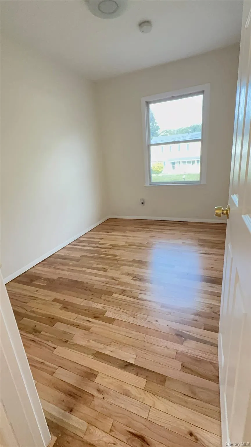 15 Huron Street, Brookhaven, NY, 2 Bedroom Bedrooms, 10 Room Rooms,2 BathroomBathrooms,Residential Lease,For Rent,Huron,0,1061287 15 Huron Street, Brookhaven, NY, 2 Bedroom Bedrooms, 10 Room Rooms,2 BathroomBathrooms,Residential Lease,For Rent,Huron,0,1061287