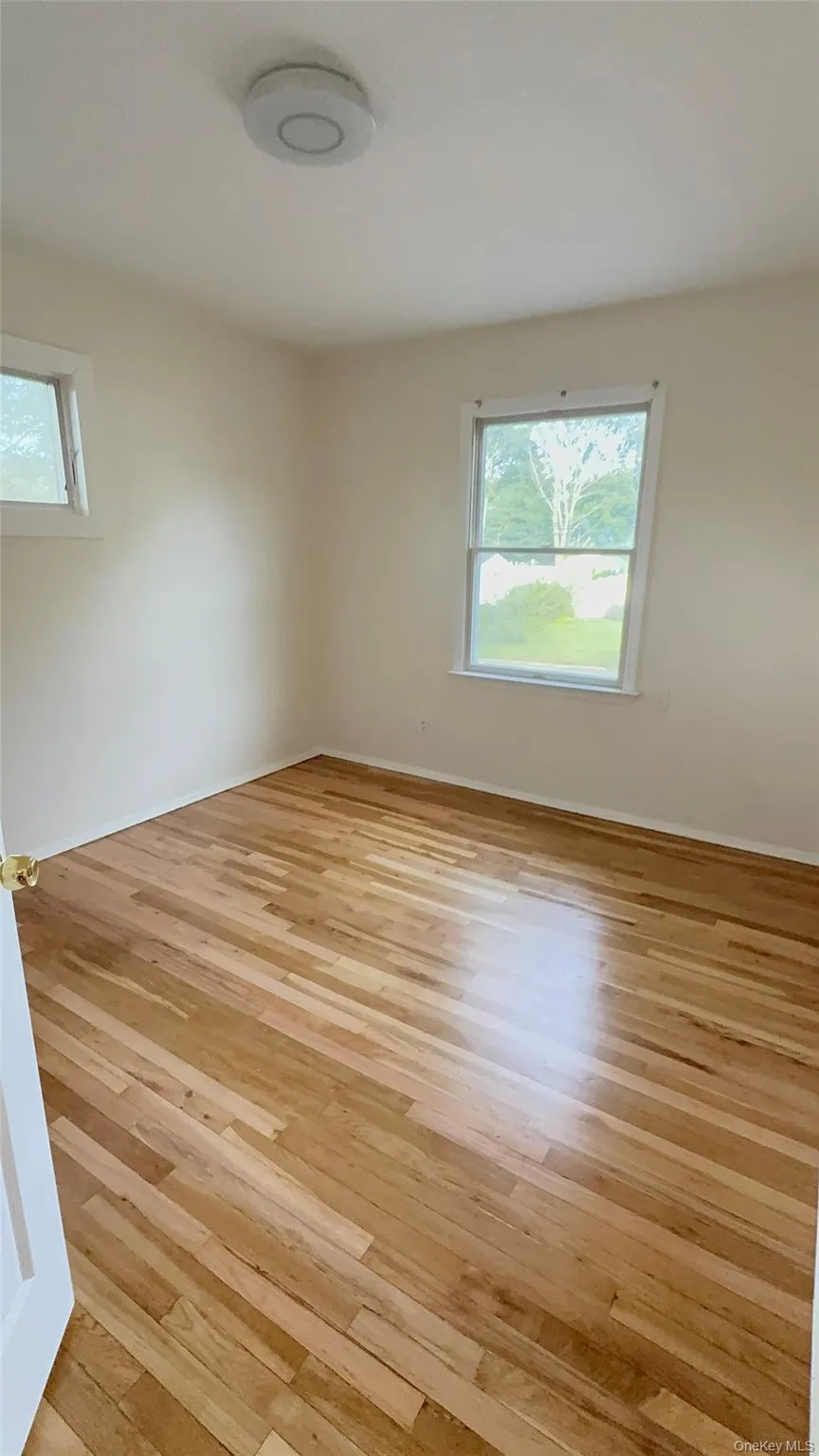 15 Huron Street, Brookhaven, NY, 2 Bedroom Bedrooms, 10 Room Rooms,2 BathroomBathrooms,Residential Lease,For Rent,Huron,0,1061287 15 Huron Street, Brookhaven, NY, 2 Bedroom Bedrooms, 10 Room Rooms,2 BathroomBathrooms,Residential Lease,For Rent,Huron,0,1061287