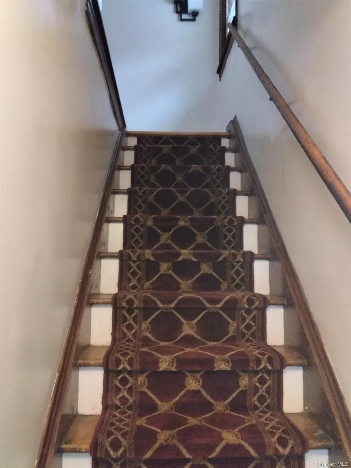 10 Granger Avenue, North Hempstead, NY, 2 Bedroom Bedrooms, 5 Room Rooms,1 BathroomBathrooms,Residential Lease,For Rent,Granger,0,1061300 10 Granger Avenue, North Hempstead, NY, 2 Bedroom Bedrooms, 5 Room Rooms,1 BathroomBathrooms,Residential Lease,For Rent,Granger,0,1061300
