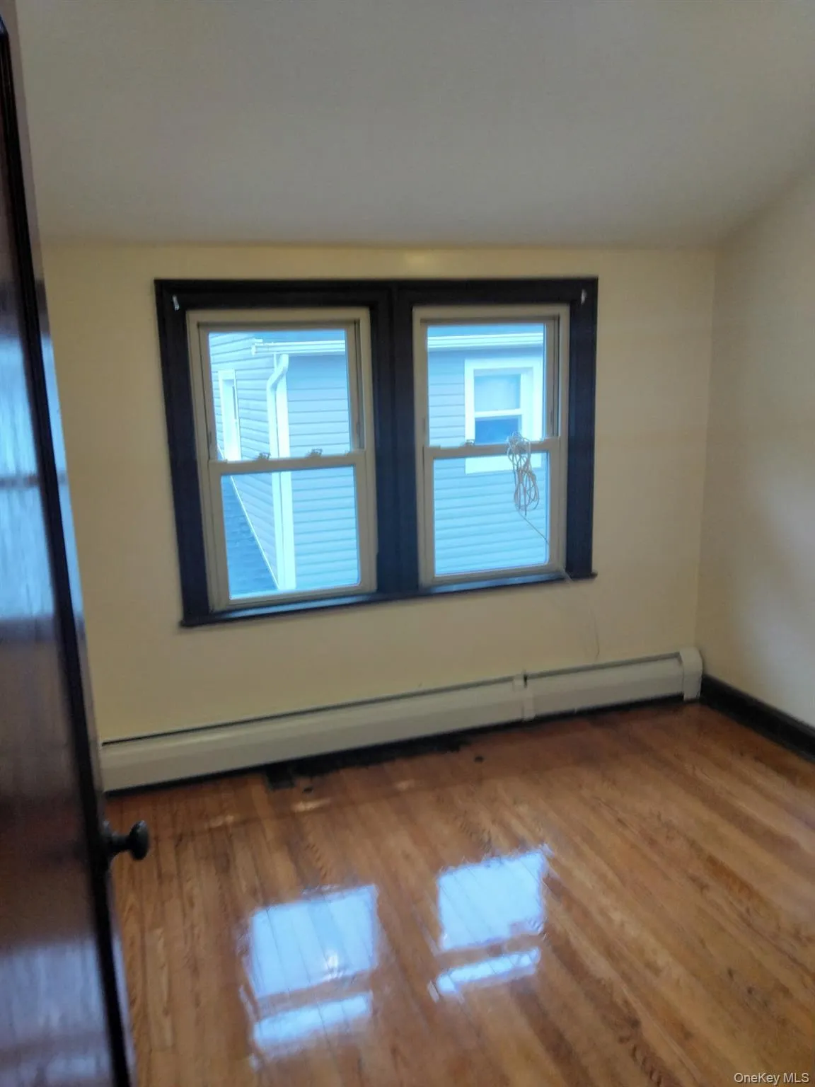 10 Granger Avenue, North Hempstead, NY, 2 Bedroom Bedrooms, 5 Room Rooms,1 BathroomBathrooms,Residential Lease,For Rent,Granger,0,1061300 10 Granger Avenue, North Hempstead, NY, 2 Bedroom Bedrooms, 5 Room Rooms,1 BathroomBathrooms,Residential Lease,For Rent,Granger,0,1061300