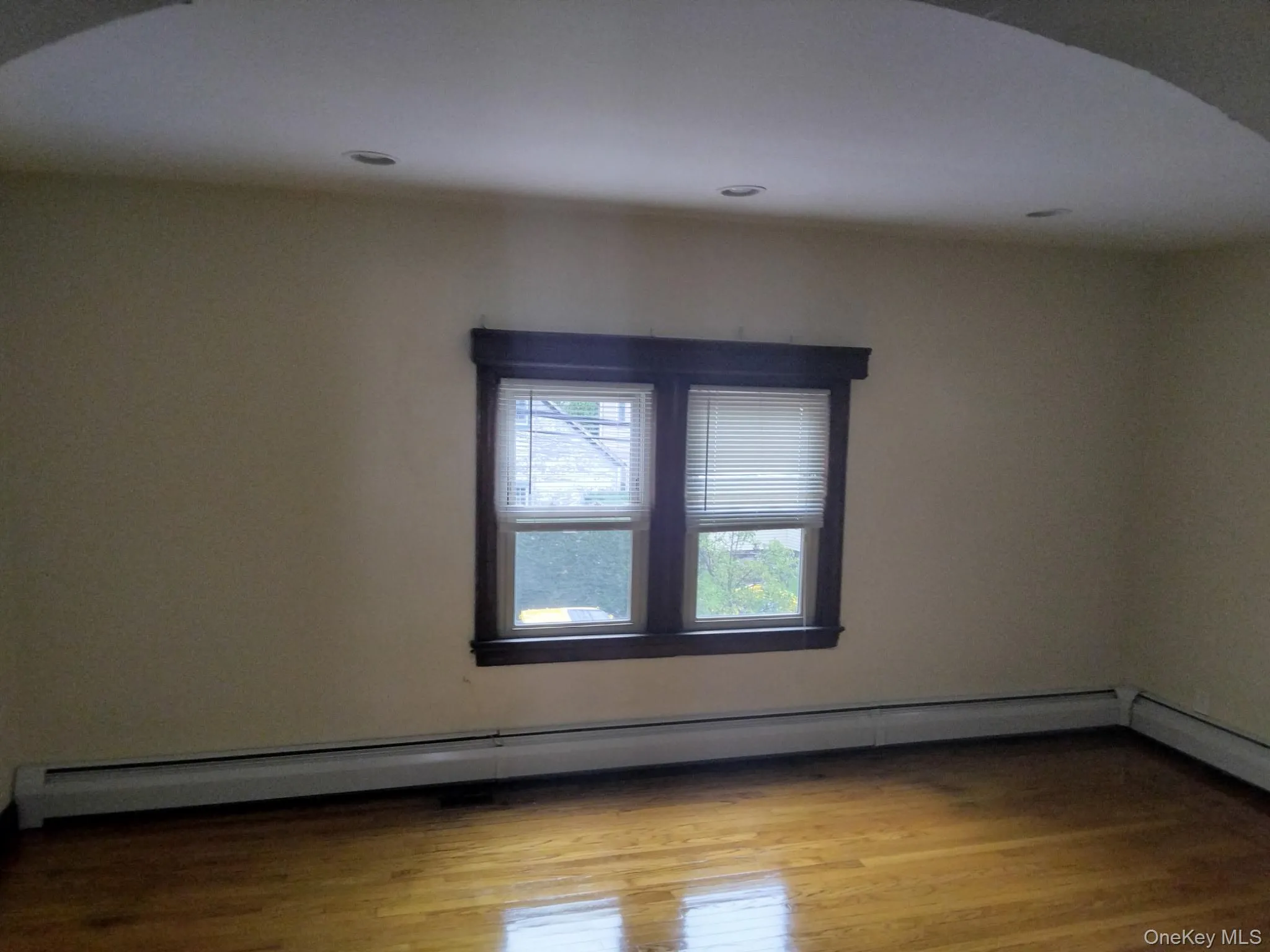 10 Granger Avenue, North Hempstead, NY, 2 Bedroom Bedrooms, 5 Room Rooms,1 BathroomBathrooms,Residential Lease,For Rent,Granger,0,1061300 10 Granger Avenue, North Hempstead, NY, 2 Bedroom Bedrooms, 5 Room Rooms,1 BathroomBathrooms,Residential Lease,For Rent,Granger,0,1061300