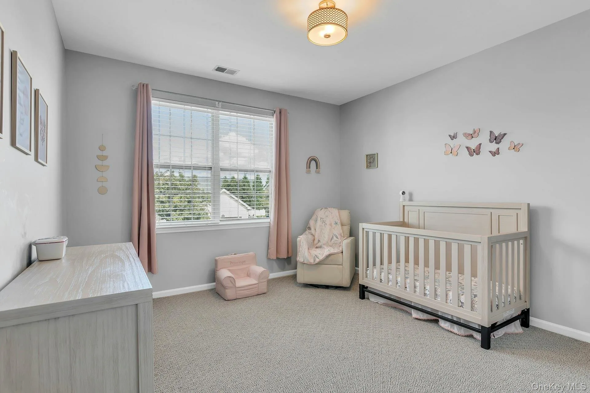 140 Rivendell Court, Huntington, NY, 3 Bedrooms Bedrooms, 6 Rooms Rooms,2 BathroomsBathrooms,Residential,For Rent,Rivendell,0,1061302 140 Rivendell Court, Huntington, NY, 3 Bedrooms Bedrooms, 6 Rooms Rooms,2 BathroomsBathrooms,Residential,For Rent,Rivendell,0,1061302