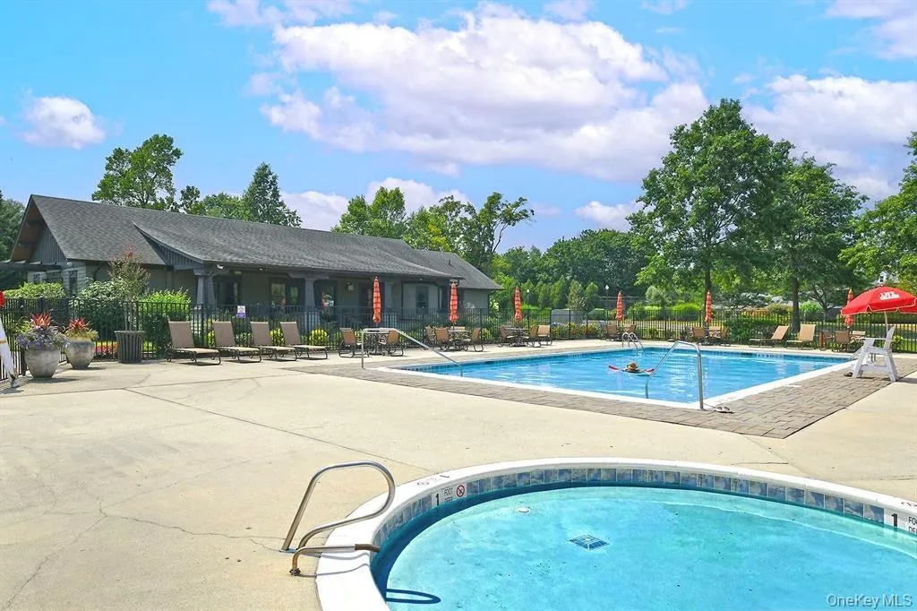 140 Rivendell Court, Huntington, NY, 3 Bedrooms Bedrooms, 6 Rooms Rooms,2 BathroomsBathrooms,Residential,For Rent,Rivendell,0,1061302 140 Rivendell Court, Huntington, NY, 3 Bedrooms Bedrooms, 6 Rooms Rooms,2 BathroomsBathrooms,Residential,For Rent,Rivendell,0,1061302
