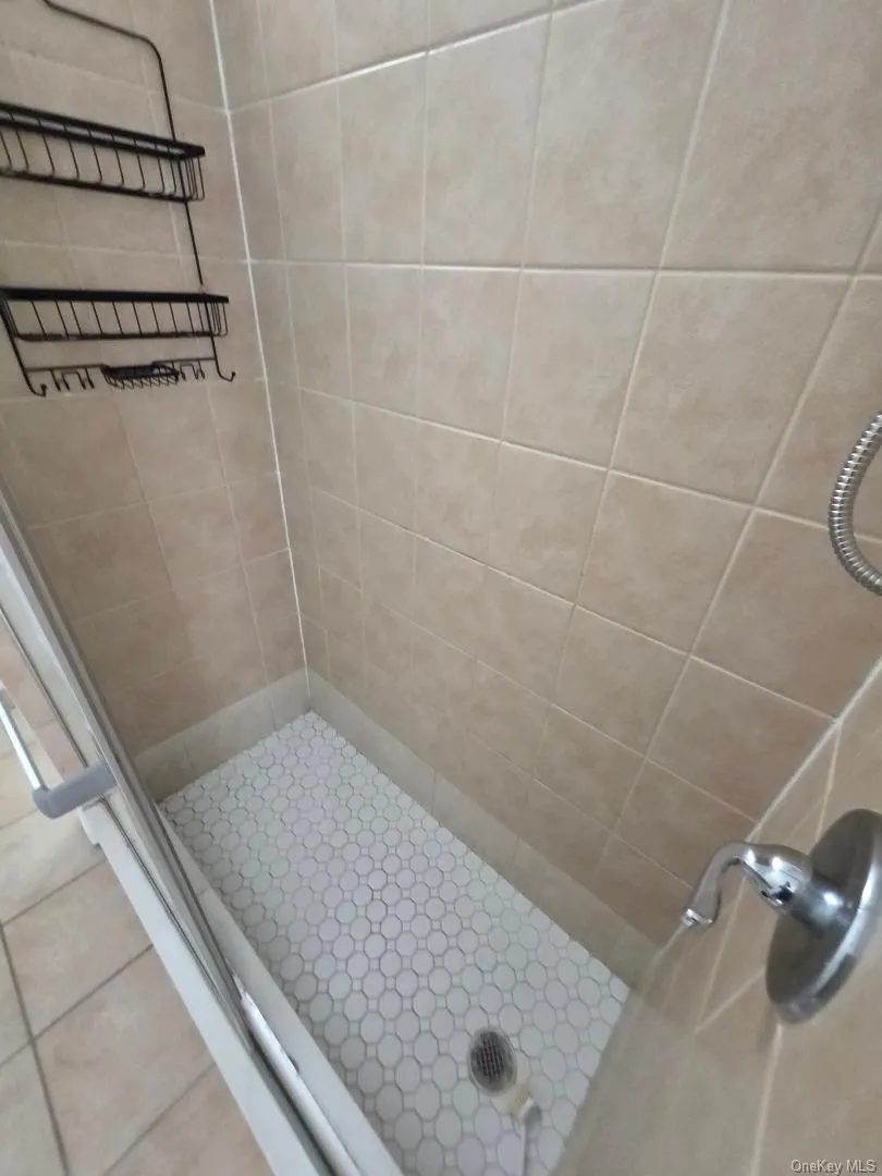 159 Main Street, Hempstead, NY, 2 Bedroom Bedrooms, 4 Room Rooms,1 BathroomBathrooms,Residential Lease,For Rent,Main,0,1061303 159 Main Street, Hempstead, NY, 2 Bedroom Bedrooms, 4 Room Rooms,1 BathroomBathrooms,Residential Lease,For Rent,Main,0,1061303