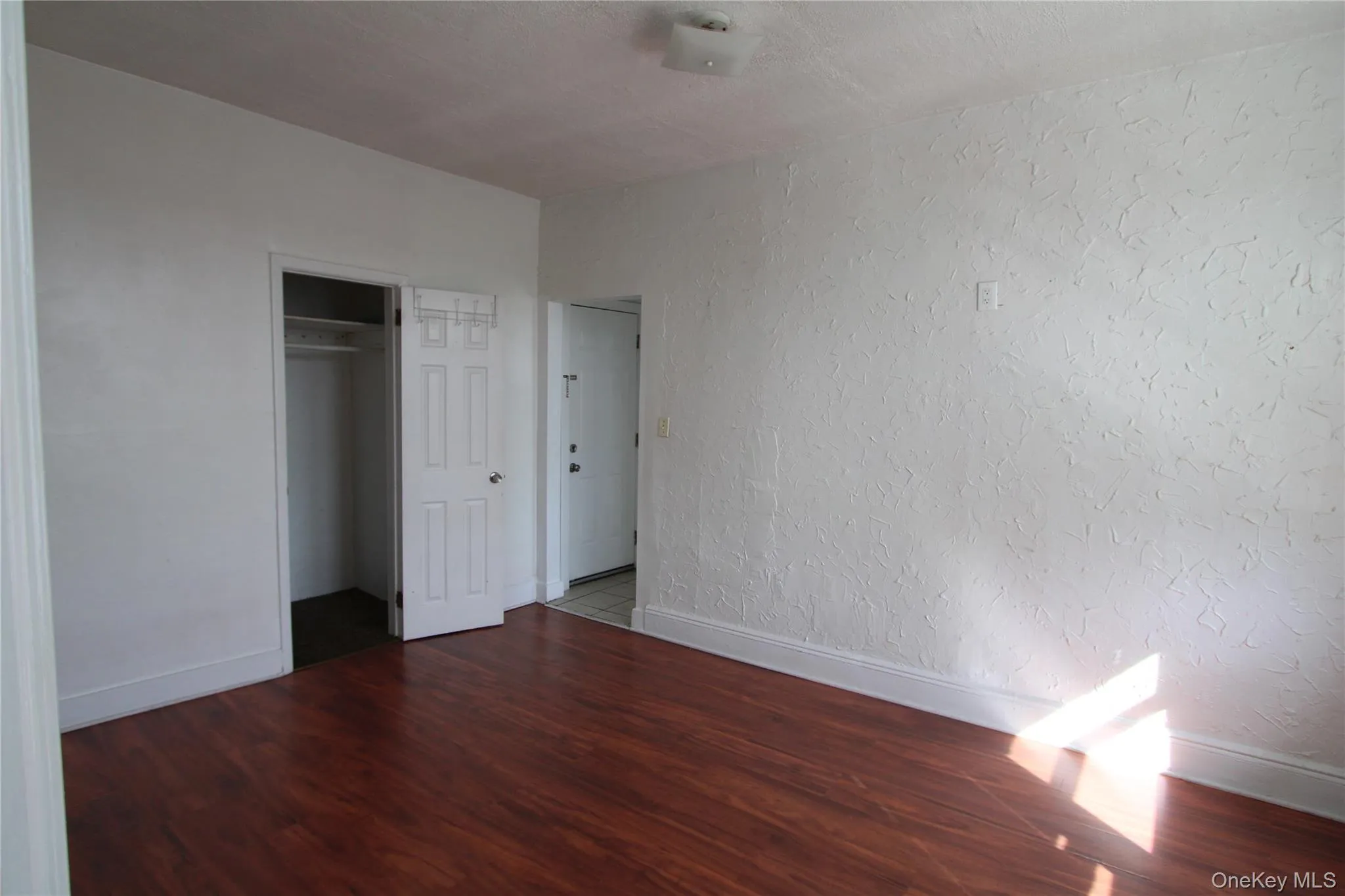 159 Main Street, Hempstead, NY, 2 Bedroom Bedrooms, 4 Room Rooms,1 BathroomBathrooms,Residential Lease,For Rent,Main,0,1061303 159 Main Street, Hempstead, NY, 2 Bedroom Bedrooms, 4 Room Rooms,1 BathroomBathrooms,Residential Lease,For Rent,Main,0,1061303
