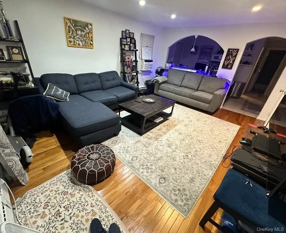 625 Broadway, Long Beach, NY, 1 Bedroom Bedrooms, 3 Room Rooms,1 BathroomBathrooms,Residential Lease,For Rent,Broadway,0,1061310 625 Broadway, Long Beach, NY, 1 Bedroom Bedrooms, 3 Room Rooms,1 BathroomBathrooms,Residential Lease,For Rent,Broadway,0,1061310