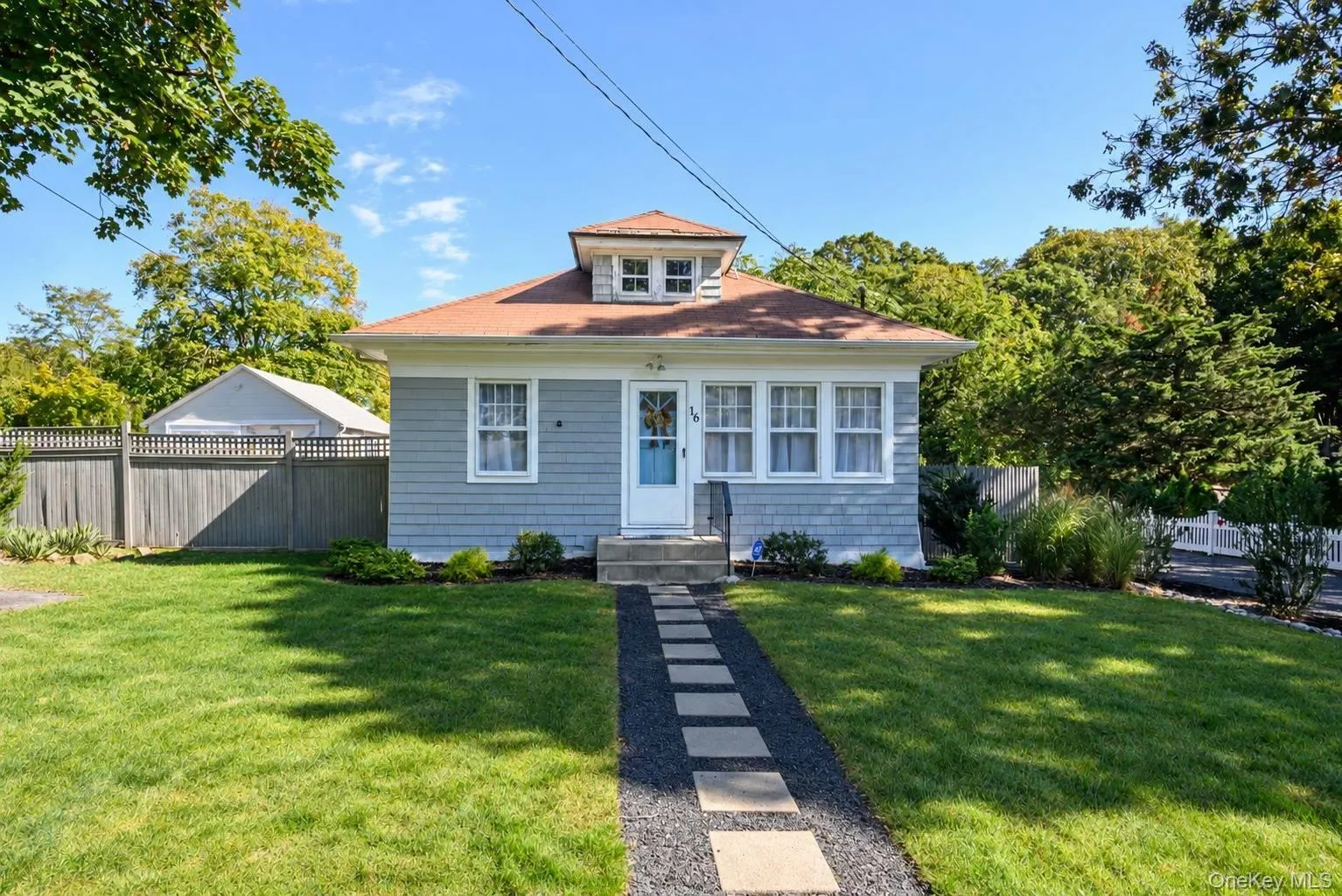 16 Squiretown Road, Southampton, NY, 2 Bedrooms Bedrooms, 5 Rooms Rooms,1 BathroomBathrooms,Residential,For Rent,Squiretown,0,1061320 16 Squiretown Road, Southampton, NY, 2 Bedrooms Bedrooms, 5 Rooms Rooms,1 BathroomBathrooms,Residential,For Rent,Squiretown,0,1061320