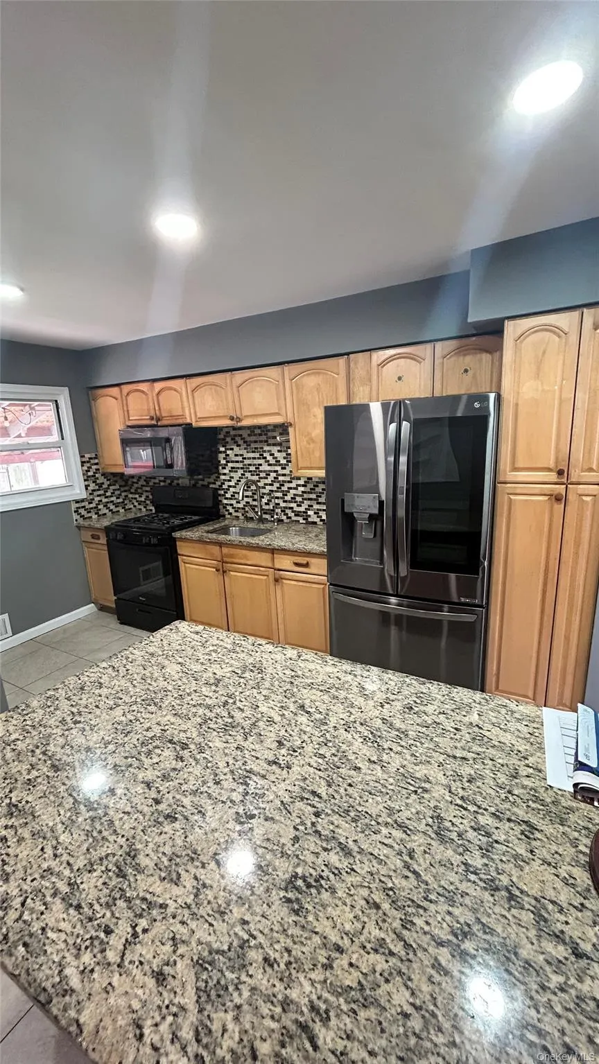 200 Hancock st, Islip, NY, 3 Bedroom Bedrooms, 6 Room Rooms,1 BathroomBathrooms,Residential Lease,For Rent,Hancock st,0,1061328 200 Hancock st, Islip, NY, 3 Bedroom Bedrooms, 6 Room Rooms,1 BathroomBathrooms,Residential Lease,For Rent,Hancock st,0,1061328