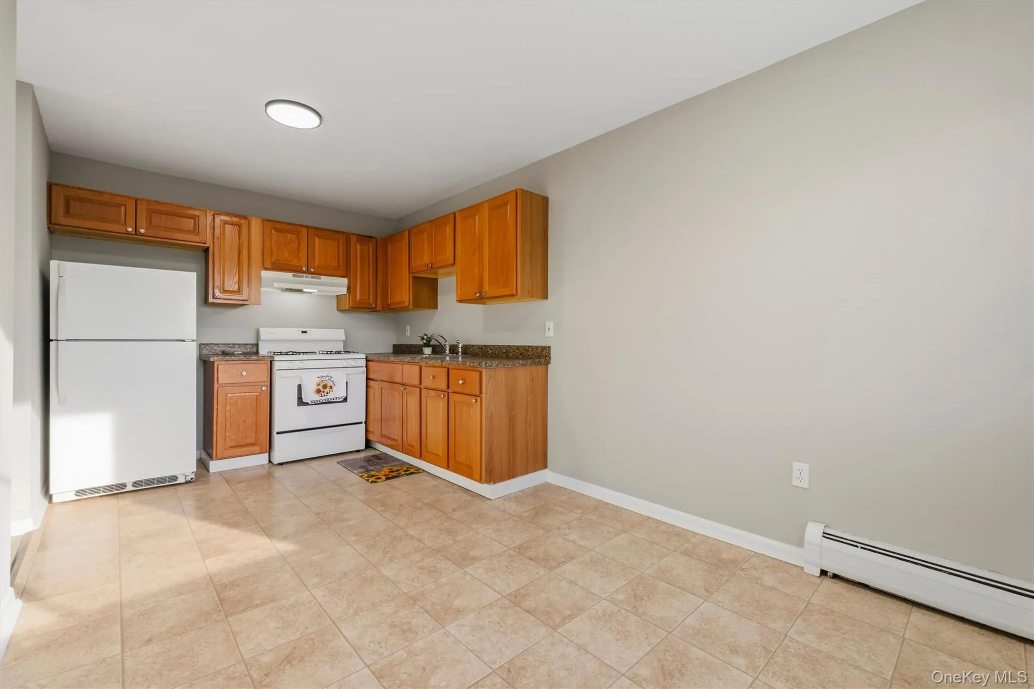 2740 South Road, Poughkeepsie (town), NY, 1 Bedroom Bedrooms, 4 Rooms Rooms,1 BathroomBathrooms,Residential,For Rent,South,0,1061330 2740 South Road, Poughkeepsie (town), NY, 1 Bedroom Bedrooms, 4 Rooms Rooms,1 BathroomBathrooms,Residential,For Rent,South,0,1061330
