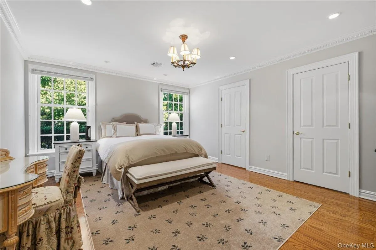 220 Causeway, Hempstead, NY, 7 Bedrooms Bedrooms, 14 Rooms Rooms,6 BathroomsBathrooms,Residential,For Rent,Causeway,0,1061332 220 Causeway, Hempstead, NY, 7 Bedrooms Bedrooms, 14 Rooms Rooms,6 BathroomsBathrooms,Residential,For Rent,Causeway,0,1061332