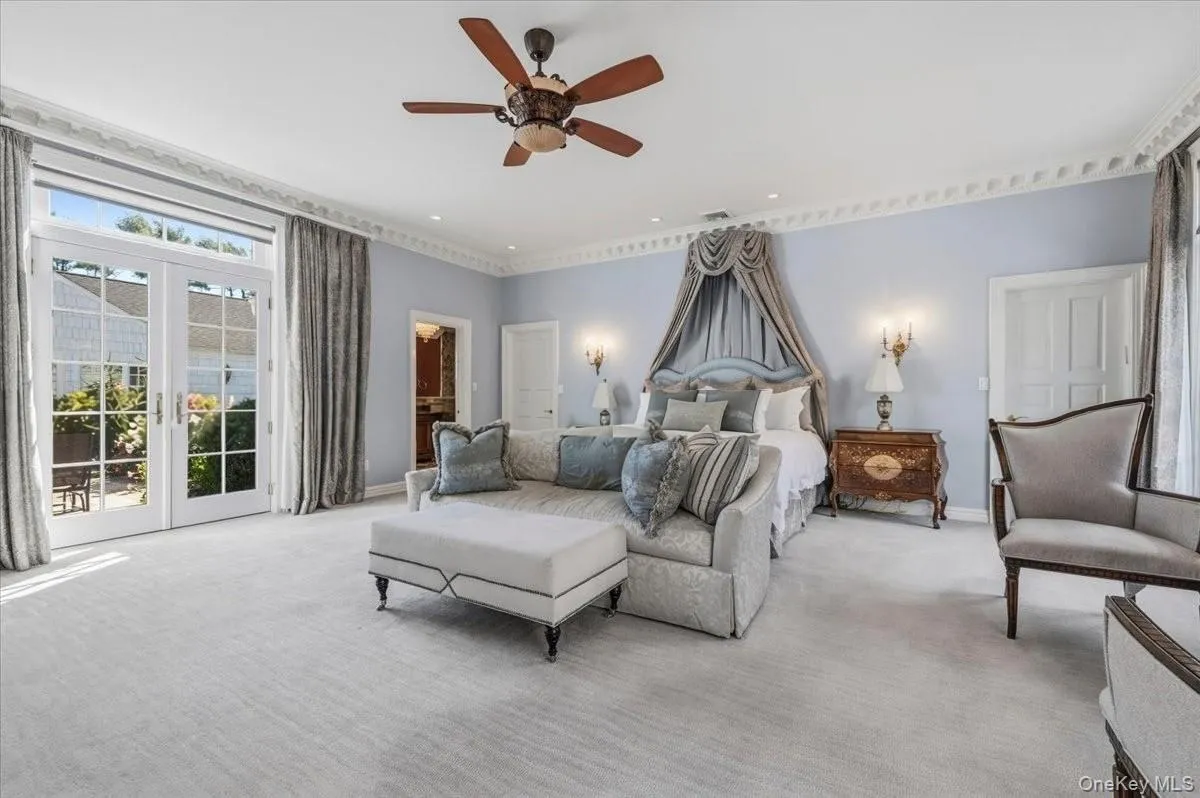 220 Causeway, Hempstead, NY, 7 Bedrooms Bedrooms, 14 Rooms Rooms,6 BathroomsBathrooms,Residential,For Rent,Causeway,0,1061332 220 Causeway, Hempstead, NY, 7 Bedrooms Bedrooms, 14 Rooms Rooms,6 BathroomsBathrooms,Residential,For Rent,Causeway,0,1061332