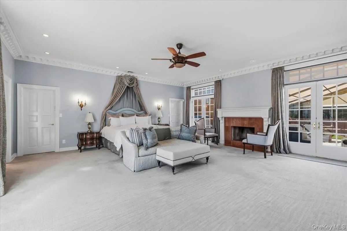 220 Causeway, Hempstead, NY, 7 Bedrooms Bedrooms, 14 Rooms Rooms,6 BathroomsBathrooms,Residential,For Rent,Causeway,0,1061332 220 Causeway, Hempstead, NY, 7 Bedrooms Bedrooms, 14 Rooms Rooms,6 BathroomsBathrooms,Residential,For Rent,Causeway,0,1061332