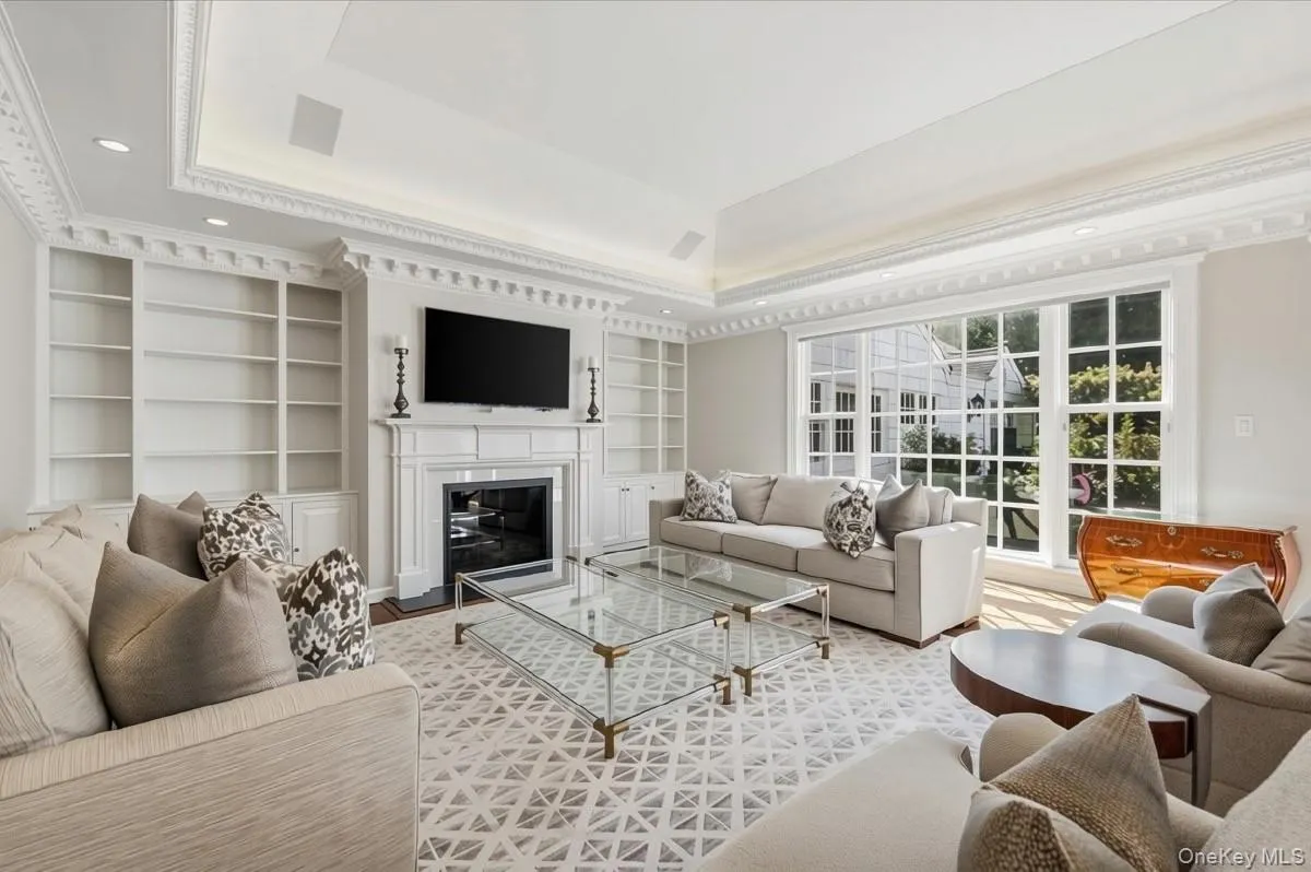 220 Causeway, Hempstead, NY, 7 Bedrooms Bedrooms, 14 Rooms Rooms,6 BathroomsBathrooms,Residential,For Rent,Causeway,0,1061332 220 Causeway, Hempstead, NY, 7 Bedrooms Bedrooms, 14 Rooms Rooms,6 BathroomsBathrooms,Residential,For Rent,Causeway,0,1061332