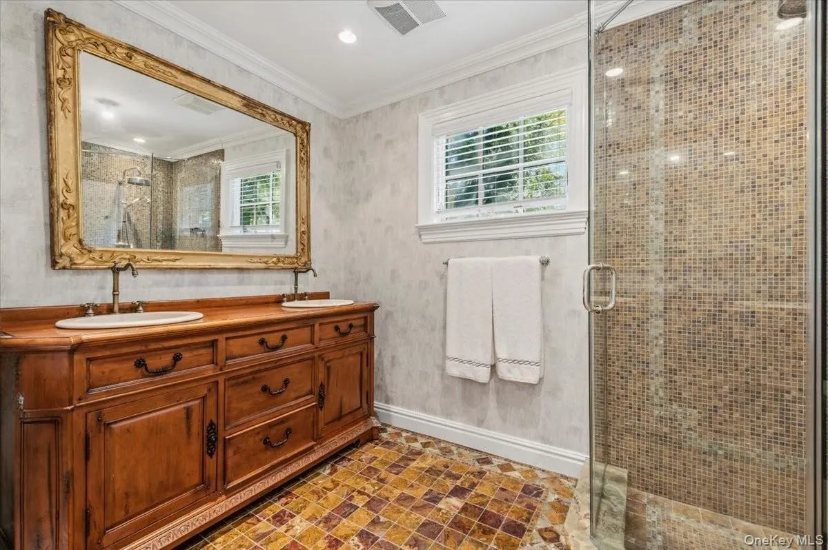 220 Causeway, Hempstead, NY, 7 Bedrooms Bedrooms, 14 Rooms Rooms,6 BathroomsBathrooms,Residential,For Rent,Causeway,0,1061332 220 Causeway, Hempstead, NY, 7 Bedrooms Bedrooms, 14 Rooms Rooms,6 BathroomsBathrooms,Residential,For Rent,Causeway,0,1061332