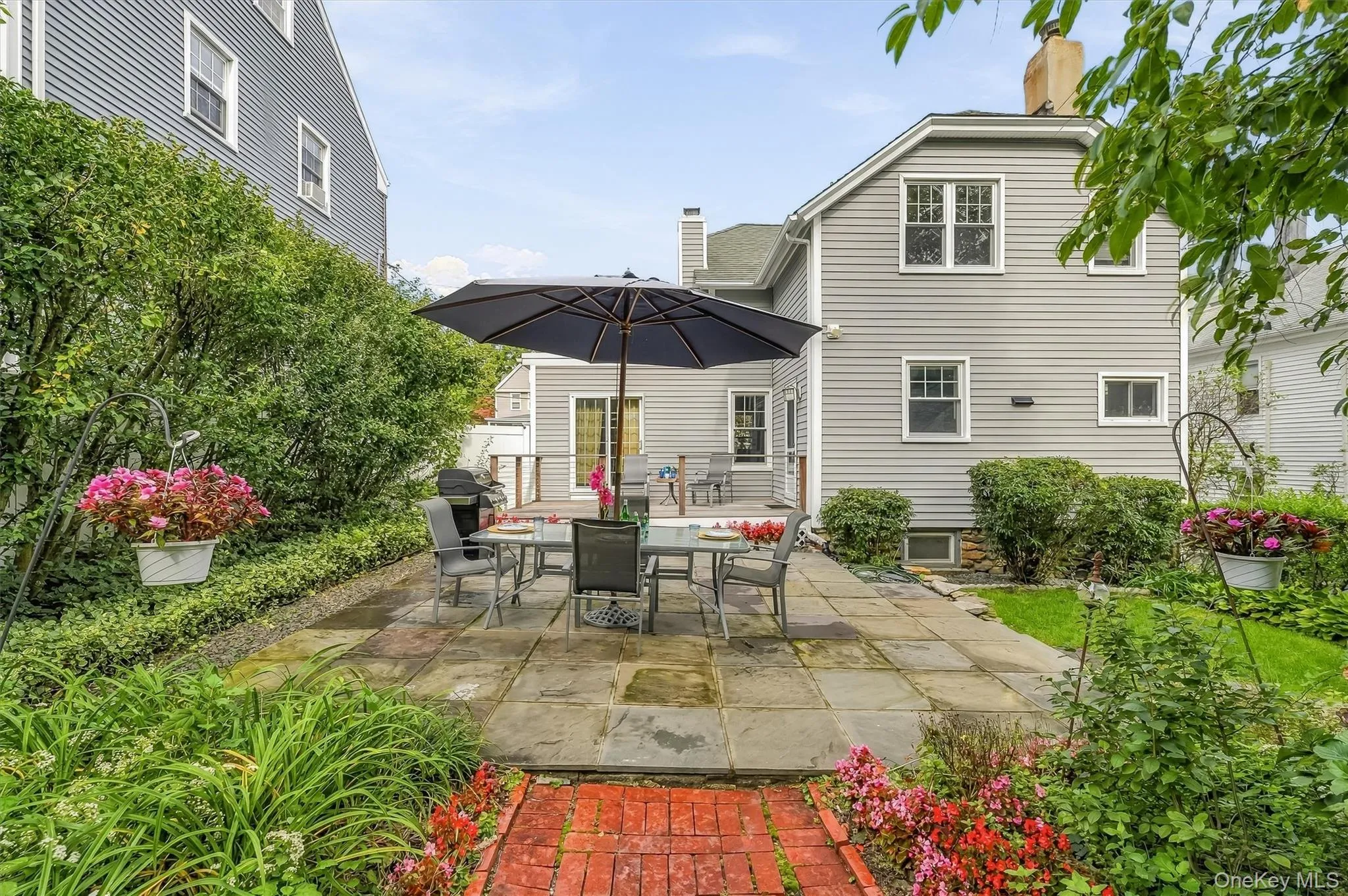 29 Clinton Street, White Plains, NY, 4 Bedrooms Bedrooms, 8 Rooms Rooms,1 BathroomBathrooms,Residential,For Rent,Clinton,0,1061336 29 Clinton Street, White Plains, NY, 4 Bedrooms Bedrooms, 8 Rooms Rooms,1 BathroomBathrooms,Residential,For Rent,Clinton,0,1061336