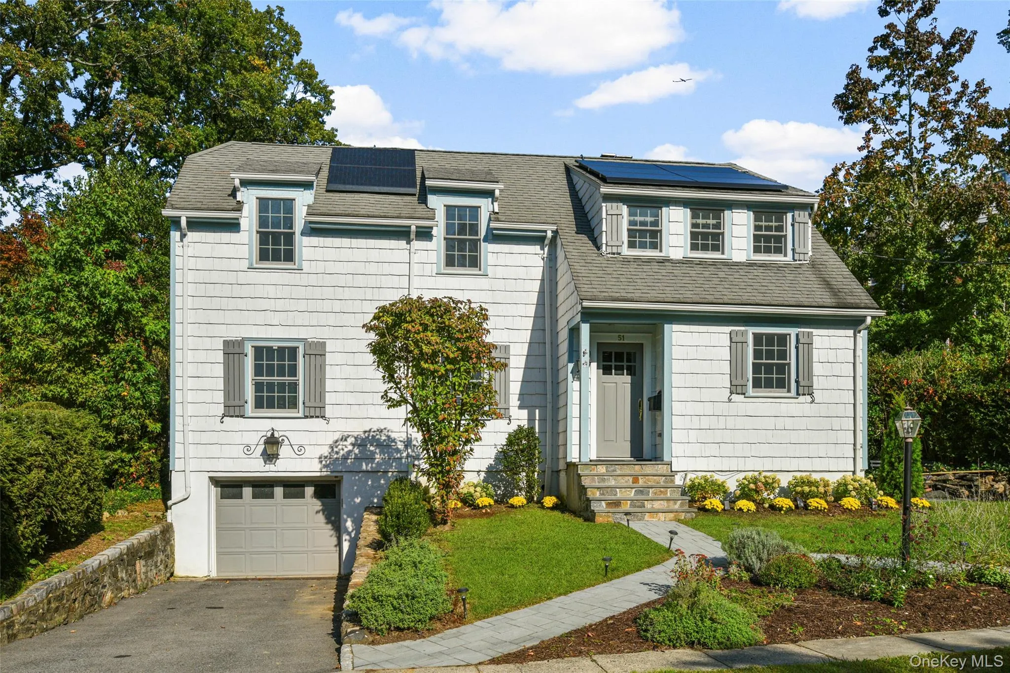 51 Maywood Road, New Rochelle, NY, 3 Bedrooms Bedrooms, 7 Rooms Rooms,2 BathroomsBathrooms,Residential,For Rent,Maywood,0,1061341 51 Maywood Road, New Rochelle, NY, 3 Bedrooms Bedrooms, 7 Rooms Rooms,2 BathroomsBathrooms,Residential,For Rent,Maywood,0,1061341