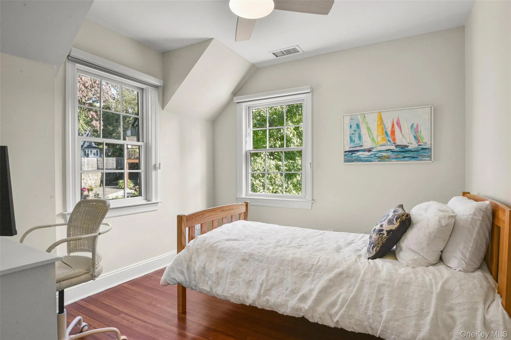 51 Maywood Road, New Rochelle, NY, 3 Bedrooms Bedrooms, 7 Rooms Rooms,2 BathroomsBathrooms,Residential,For Rent,Maywood,0,1061341 51 Maywood Road, New Rochelle, NY, 3 Bedrooms Bedrooms, 7 Rooms Rooms,2 BathroomsBathrooms,Residential,For Rent,Maywood,0,1061341