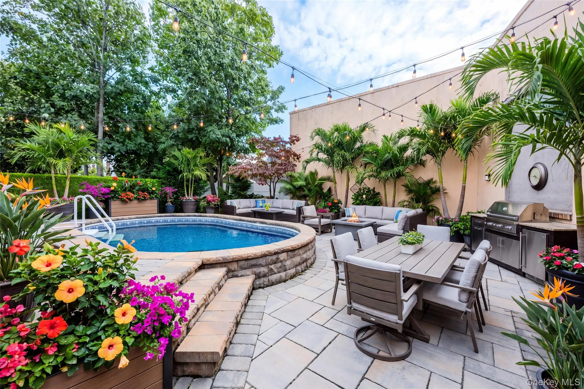1079 Van Buren Avenue, Hempstead, NY, 4 Bedrooms Bedrooms, 10 Rooms Rooms,3 BathroomsBathrooms,Residential,For Rent,Van Buren,0,1061342 1079 Van Buren Avenue, Hempstead, NY, 4 Bedrooms Bedrooms, 10 Rooms Rooms,3 BathroomsBathrooms,Residential,For Rent,Van Buren,0,1061342