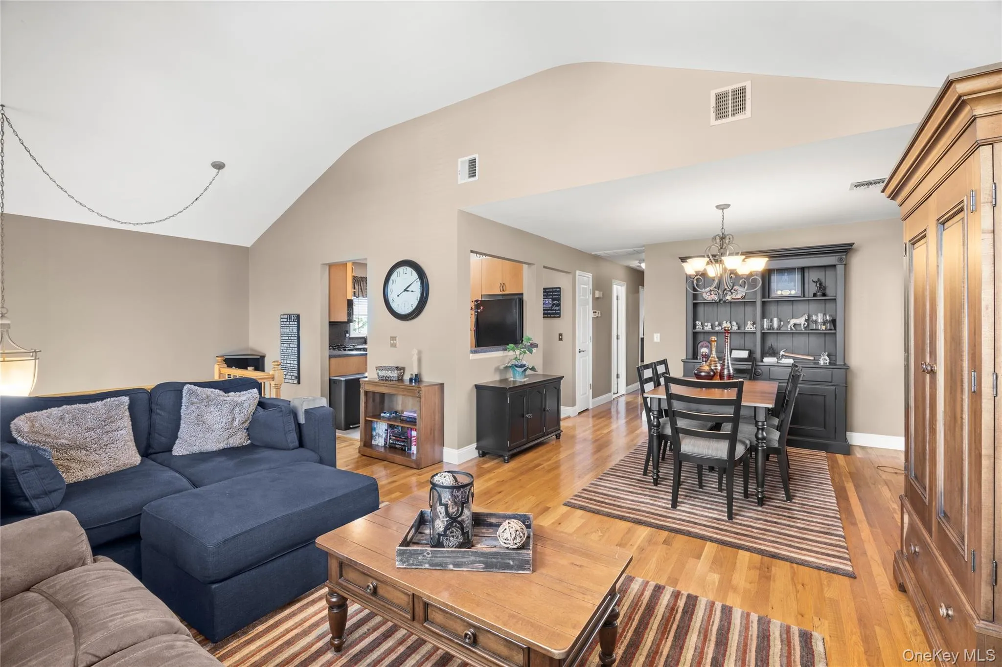 1079 Van Buren Avenue, Hempstead, NY, 4 Bedrooms Bedrooms, 10 Rooms Rooms,3 BathroomsBathrooms,Residential,For Rent,Van Buren,0,1061342 1079 Van Buren Avenue, Hempstead, NY, 4 Bedrooms Bedrooms, 10 Rooms Rooms,3 BathroomsBathrooms,Residential,For Rent,Van Buren,0,1061342