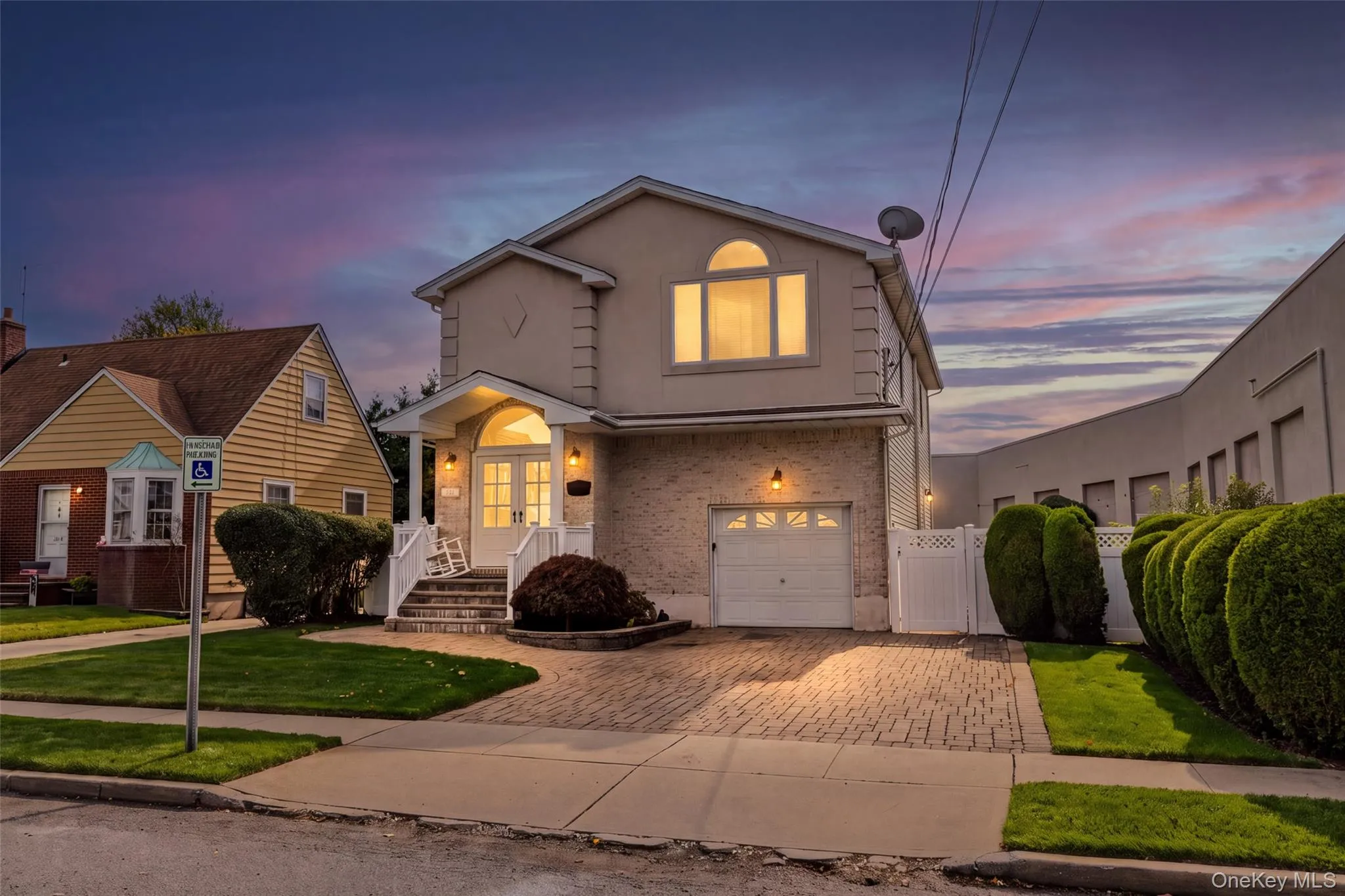 1079 Van Buren Avenue, Hempstead, NY, 4 Bedrooms Bedrooms, 10 Rooms Rooms,3 BathroomsBathrooms,Residential,For Rent,Van Buren,0,1061342 1079 Van Buren Avenue, Hempstead, NY, 4 Bedrooms Bedrooms, 10 Rooms Rooms,3 BathroomsBathrooms,Residential,For Rent,Van Buren,0,1061342