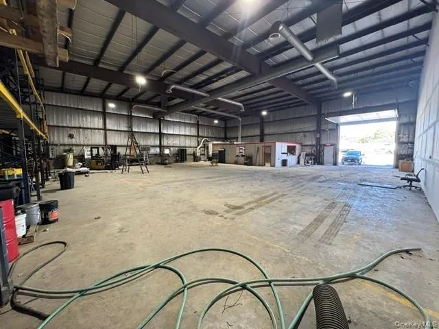 2907 Us Route 9W, New Windsor, NY, ,Commercial Lease,For Rent,Us Route 9W,0,1061351 2907 Us Route 9W, New Windsor, NY, ,Commercial Lease,For Rent,Us Route 9W,0,1061351
