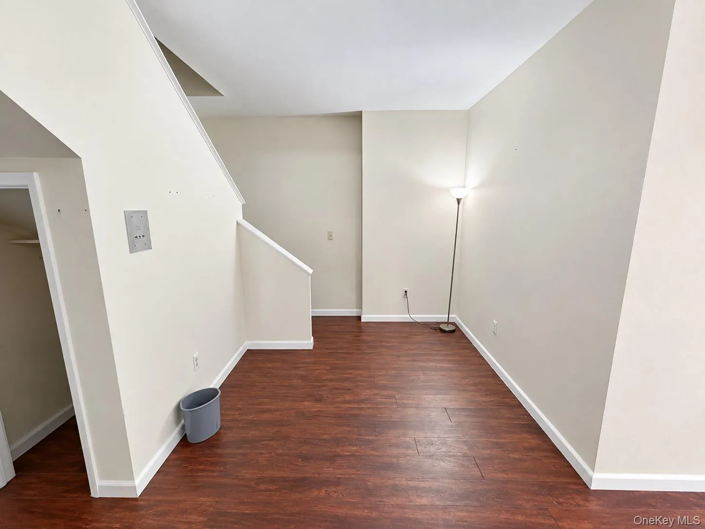 89 Market Street, Poughkeepsie, NY, 3 Bedroom Bedrooms, 5 Room Rooms,1 BathroomBathrooms,Residential Lease,For Rent,Market,0,1061362 89 Market Street, Poughkeepsie, NY, 3 Bedroom Bedrooms, 5 Room Rooms,1 BathroomBathrooms,Residential Lease,For Rent,Market,0,1061362