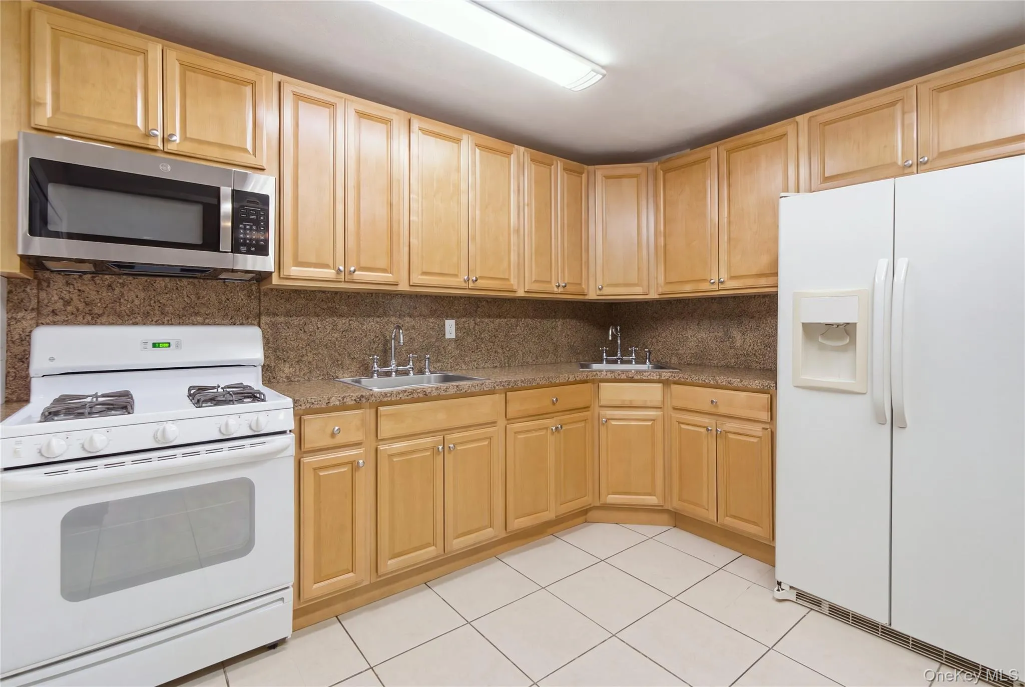 49 Burda Place, Clarkstown, NY, 5 Bedrooms Bedrooms, 9 Rooms Rooms,2 BathroomsBathrooms,Residential,For Rent,Burda,0,1061368 49 Burda Place, Clarkstown, NY, 5 Bedrooms Bedrooms, 9 Rooms Rooms,2 BathroomsBathrooms,Residential,For Rent,Burda,0,1061368
