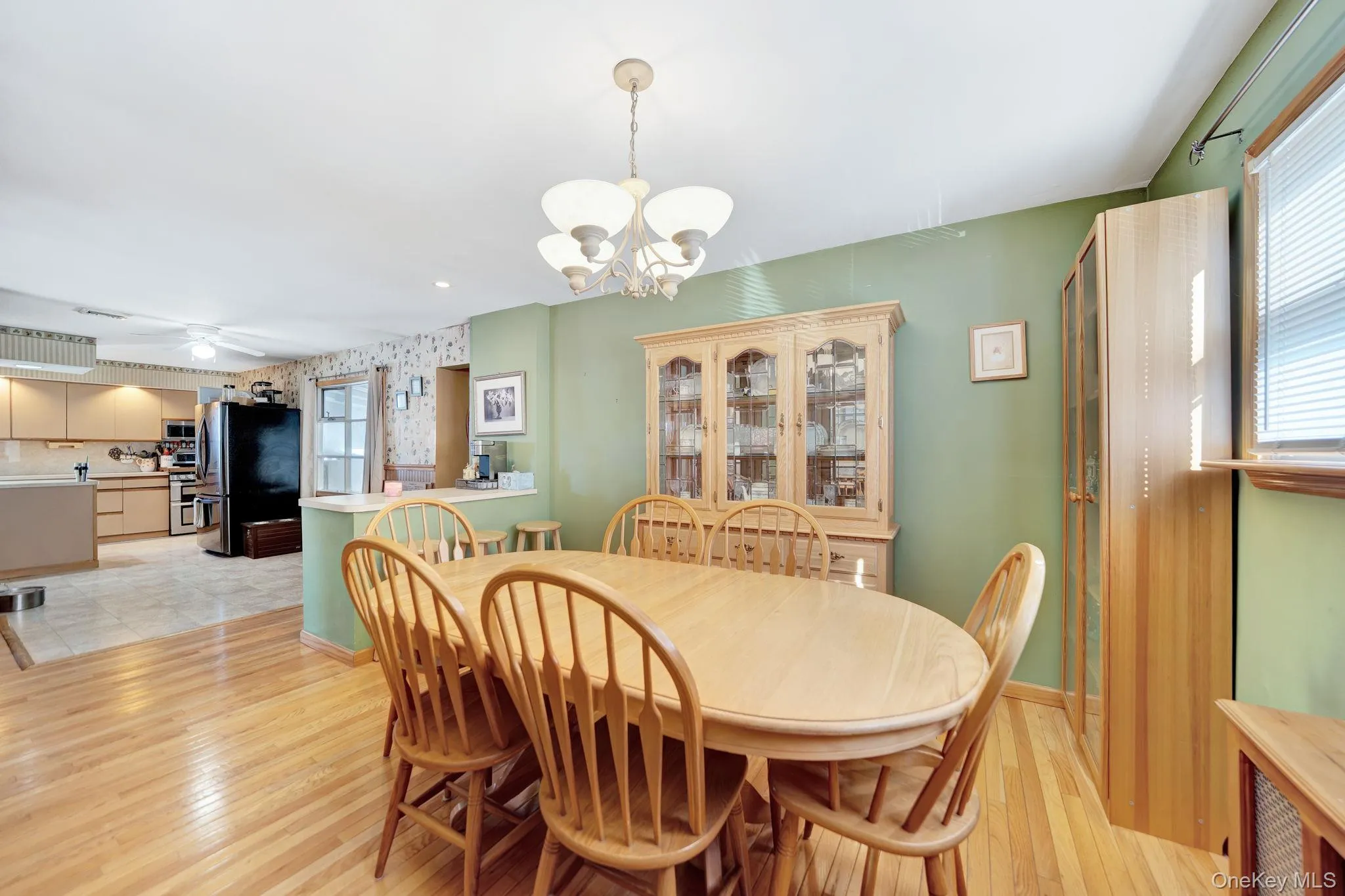 33 Mohawk Drive, Babylon, NY, 5 Bedrooms Bedrooms, 7 Rooms Rooms,2 BathroomsBathrooms,Residential,For Rent,Mohawk,0,1061372 33 Mohawk Drive, Babylon, NY, 5 Bedrooms Bedrooms, 7 Rooms Rooms,2 BathroomsBathrooms,Residential,For Rent,Mohawk,0,1061372