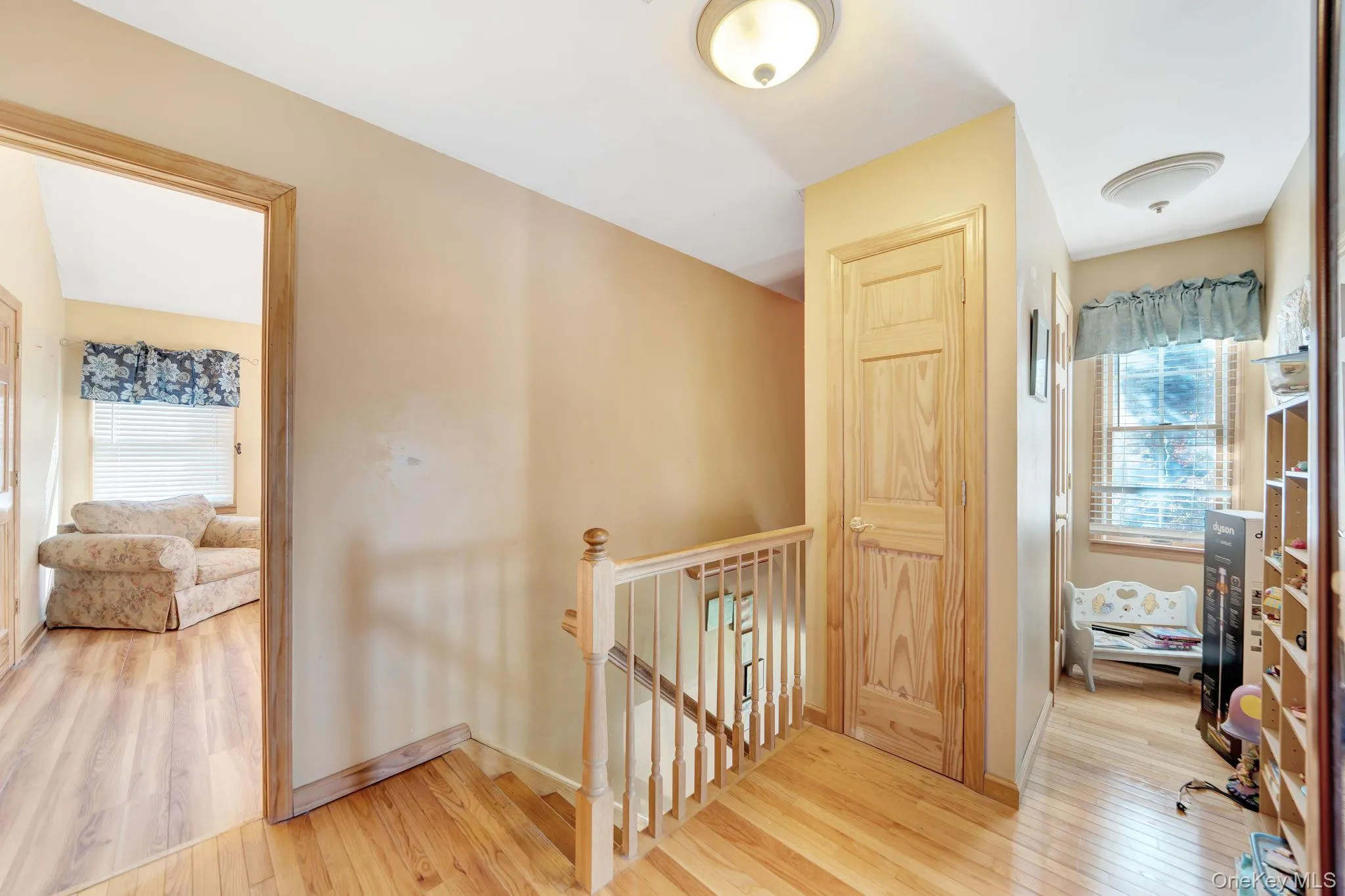 33 Mohawk Drive, Babylon, NY, 5 Bedrooms Bedrooms, 7 Rooms Rooms,2 BathroomsBathrooms,Residential,For Rent,Mohawk,0,1061372 33 Mohawk Drive, Babylon, NY, 5 Bedrooms Bedrooms, 7 Rooms Rooms,2 BathroomsBathrooms,Residential,For Rent,Mohawk,0,1061372