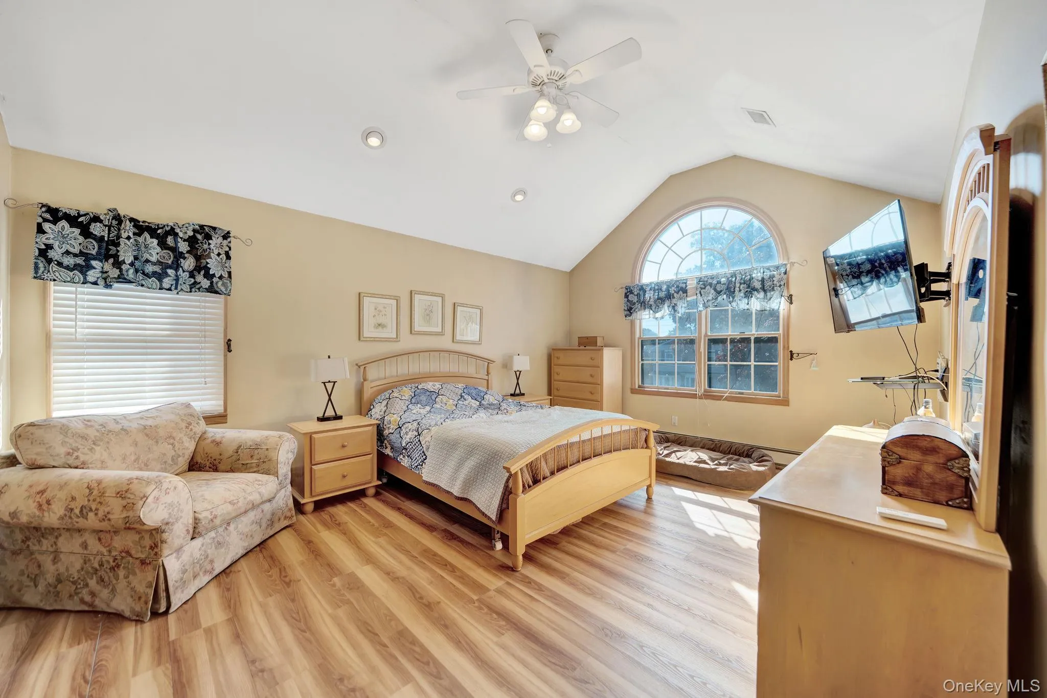 33 Mohawk Drive, Babylon, NY, 5 Bedrooms Bedrooms, 7 Rooms Rooms,2 BathroomsBathrooms,Residential,For Rent,Mohawk,0,1061372 33 Mohawk Drive, Babylon, NY, 5 Bedrooms Bedrooms, 7 Rooms Rooms,2 BathroomsBathrooms,Residential,For Rent,Mohawk,0,1061372