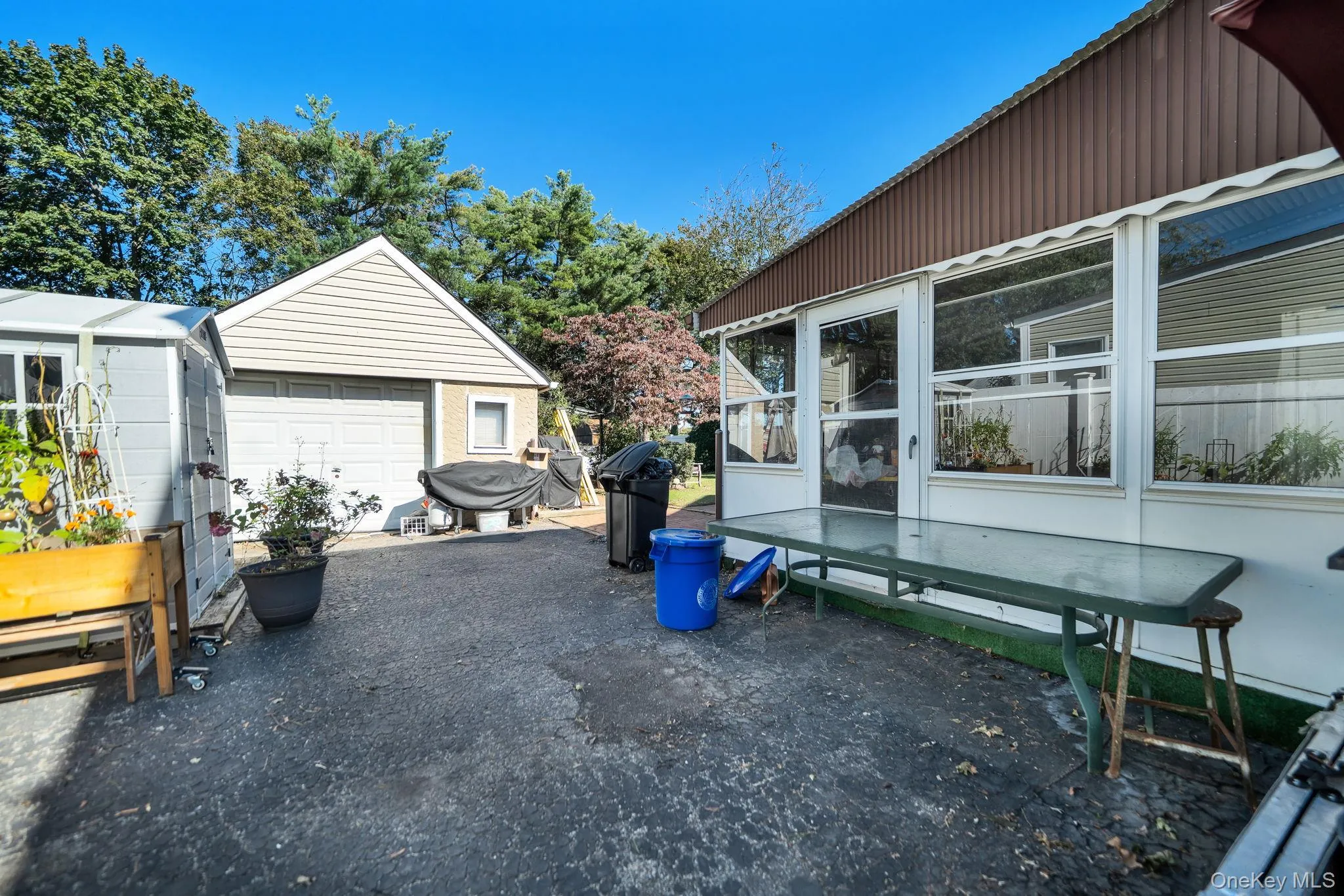 33 Mohawk Drive, Babylon, NY, 5 Bedrooms Bedrooms, 7 Rooms Rooms,2 BathroomsBathrooms,Residential,For Rent,Mohawk,0,1061372 33 Mohawk Drive, Babylon, NY, 5 Bedrooms Bedrooms, 7 Rooms Rooms,2 BathroomsBathrooms,Residential,For Rent,Mohawk,0,1061372