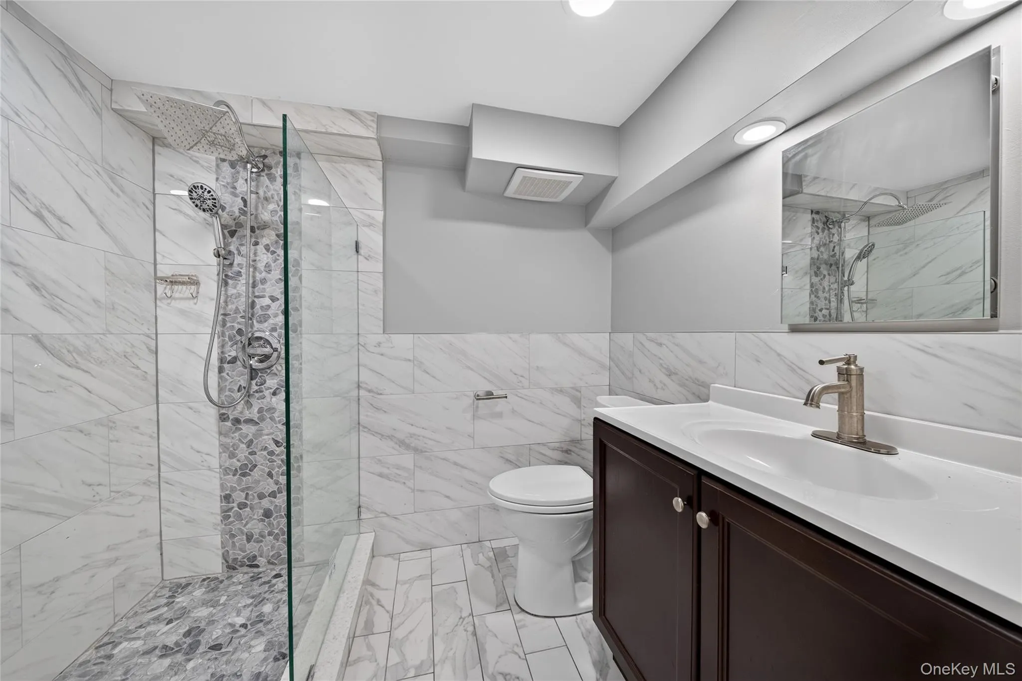 471 Beech Street, North Hempstead, NY, 3 Bedrooms Bedrooms, 6 Rooms Rooms,3 BathroomsBathrooms,Residential,For Rent,Beech,0,1061378 471 Beech Street, North Hempstead, NY, 3 Bedrooms Bedrooms, 6 Rooms Rooms,3 BathroomsBathrooms,Residential,For Rent,Beech,0,1061378