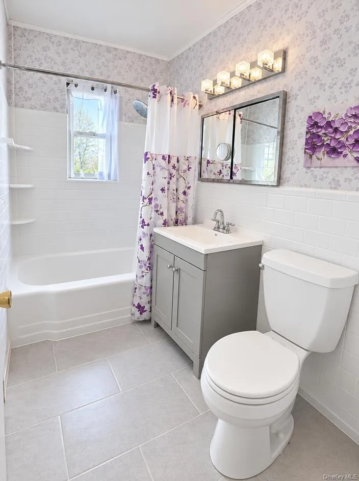 80-03 156th Avenue, New York, NY, 3 Bedrooms Bedrooms, 6 Rooms Rooms,1 BathroomBathrooms,Residential,For Rent,156th Avenue,0,1061391 80-03 156th Avenue, New York, NY, 3 Bedrooms Bedrooms, 6 Rooms Rooms,1 BathroomBathrooms,Residential,For Rent,156th Avenue,0,1061391