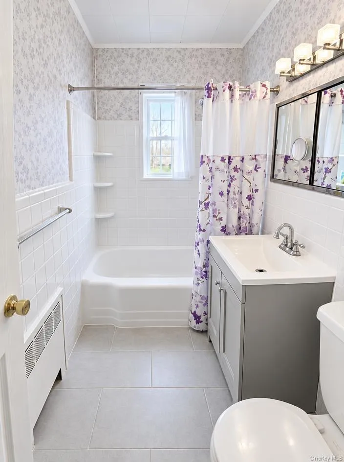 80-03 156th Avenue, New York, NY, 3 Bedrooms Bedrooms, 6 Rooms Rooms,1 BathroomBathrooms,Residential,For Rent,156th Avenue,0,1061391 80-03 156th Avenue, New York, NY, 3 Bedrooms Bedrooms, 6 Rooms Rooms,1 BathroomBathrooms,Residential,For Rent,156th Avenue,0,1061391