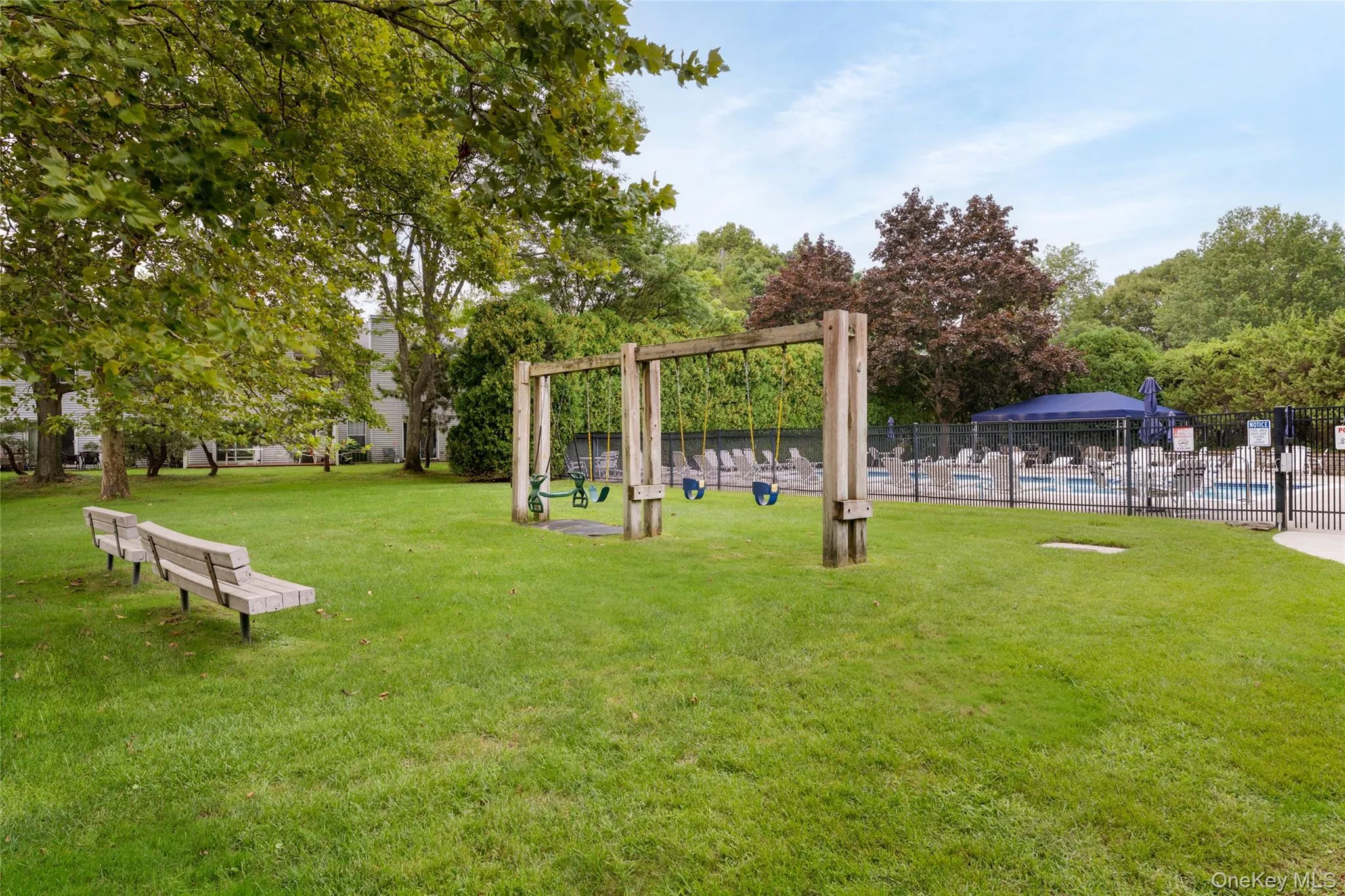 702 Sara Circle, Brookhaven, NY, 2 Bedroom Bedrooms, 5 Room Rooms,2 BathroomBathrooms,Residential Lease,For Rent,Sara,0,1061393 702 Sara Circle, Brookhaven, NY, 2 Bedroom Bedrooms, 5 Room Rooms,2 BathroomBathrooms,Residential Lease,For Rent,Sara,0,1061393